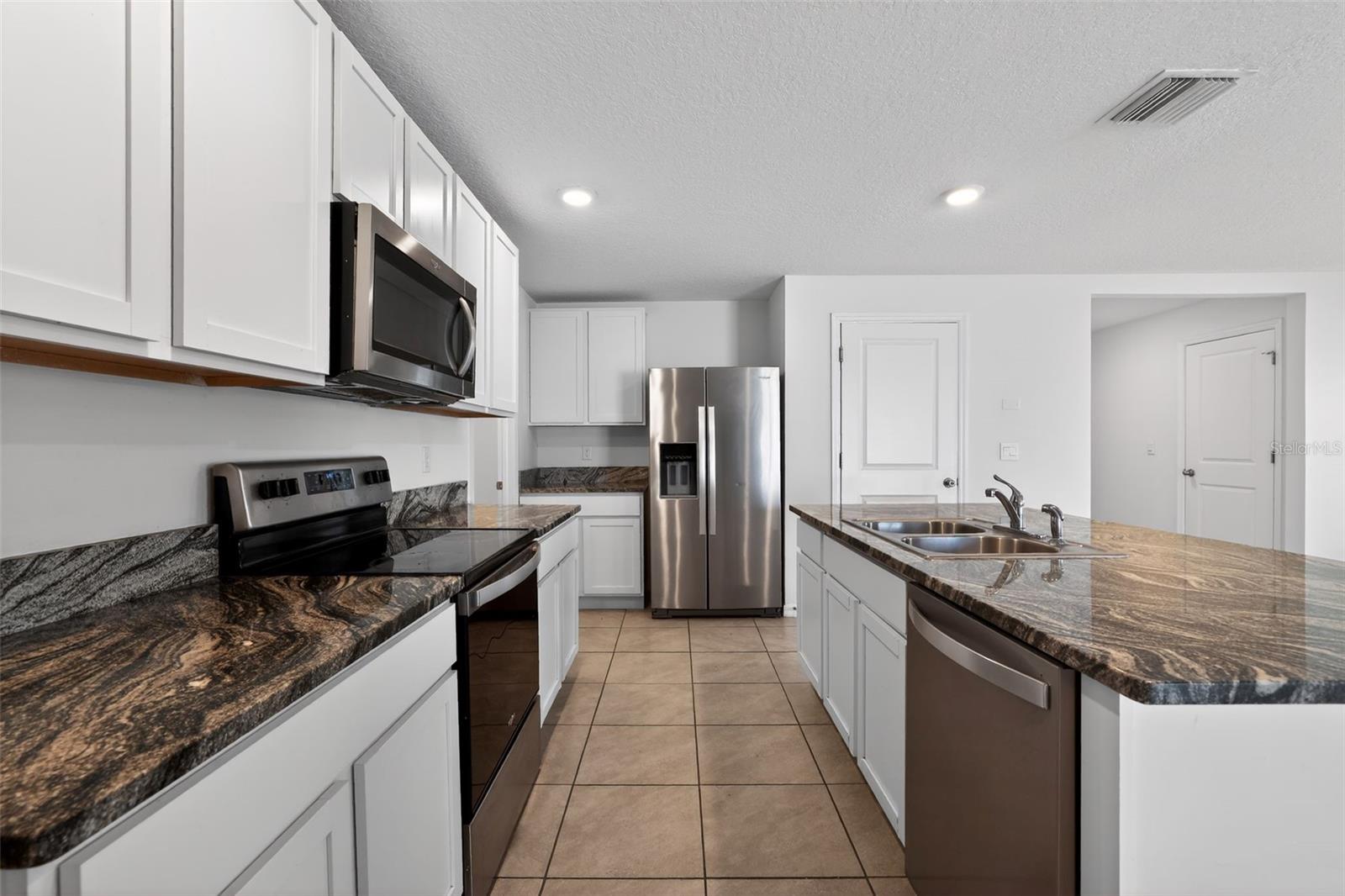 SHELL COVE - Residential