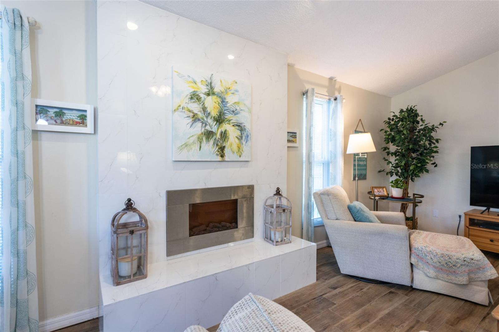 NORTHBROOK UNIT 04 - Residential