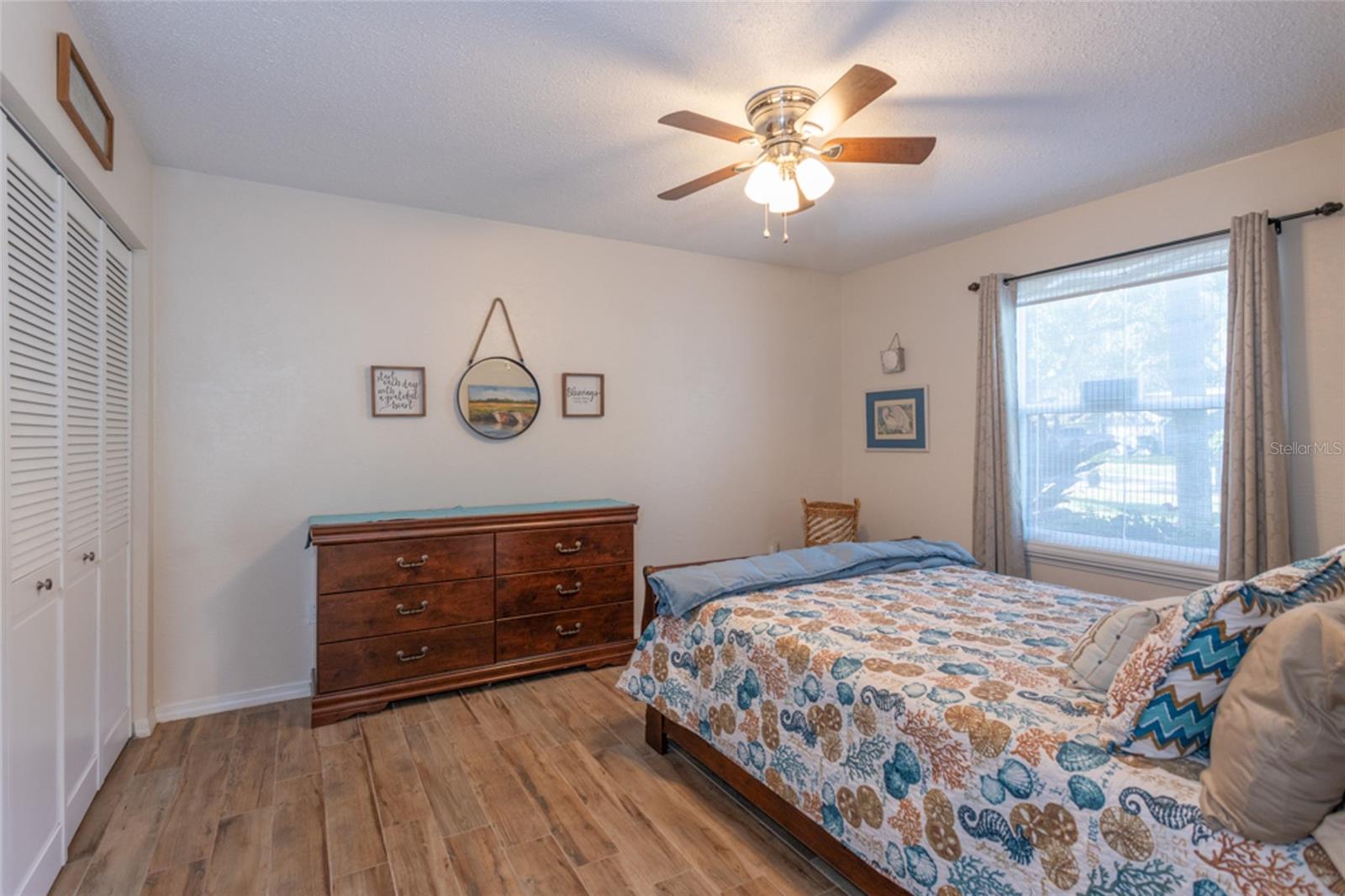 NORTHBROOK UNIT 04 - Residential