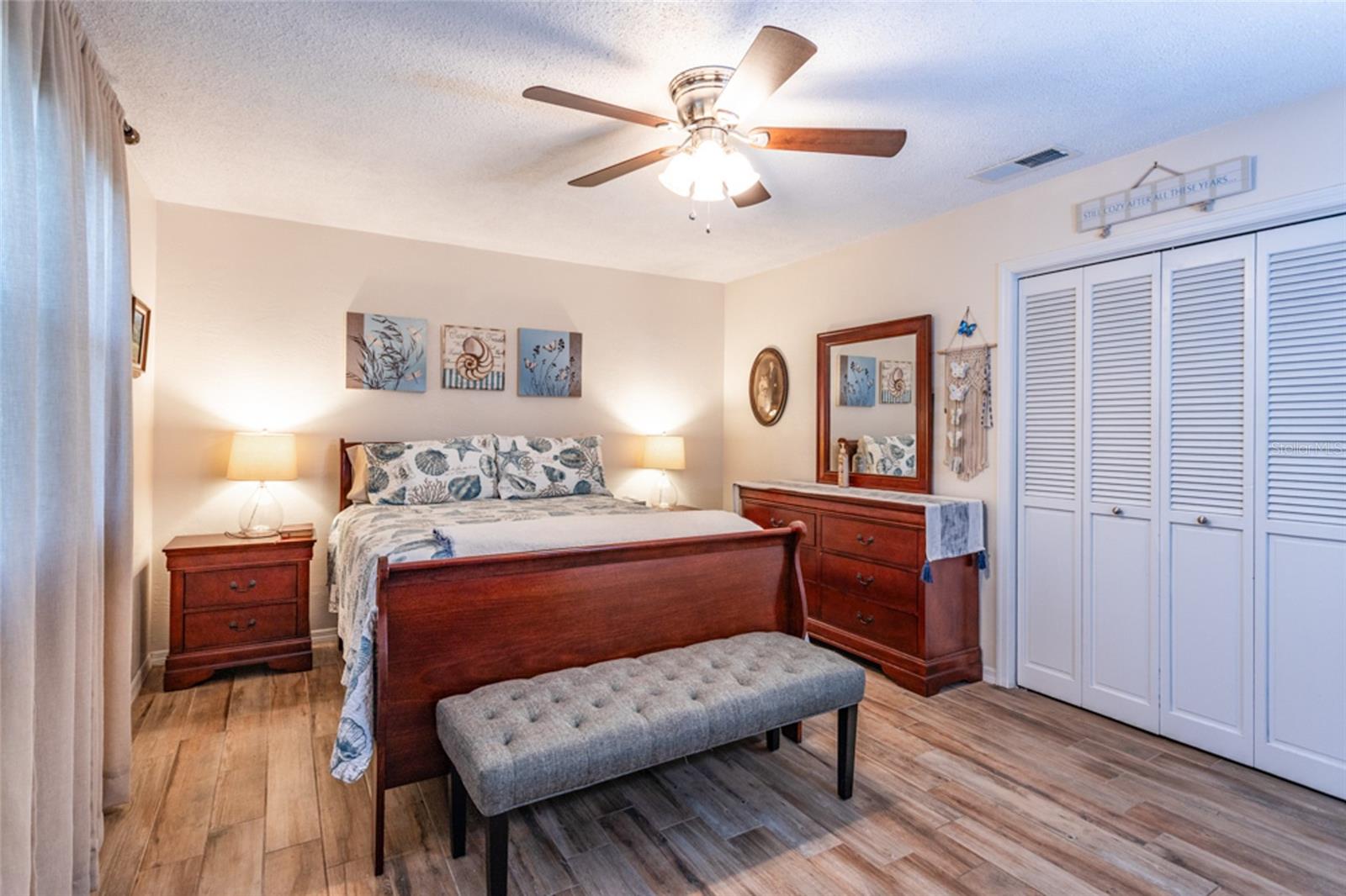 NORTHBROOK UNIT 04 - Residential