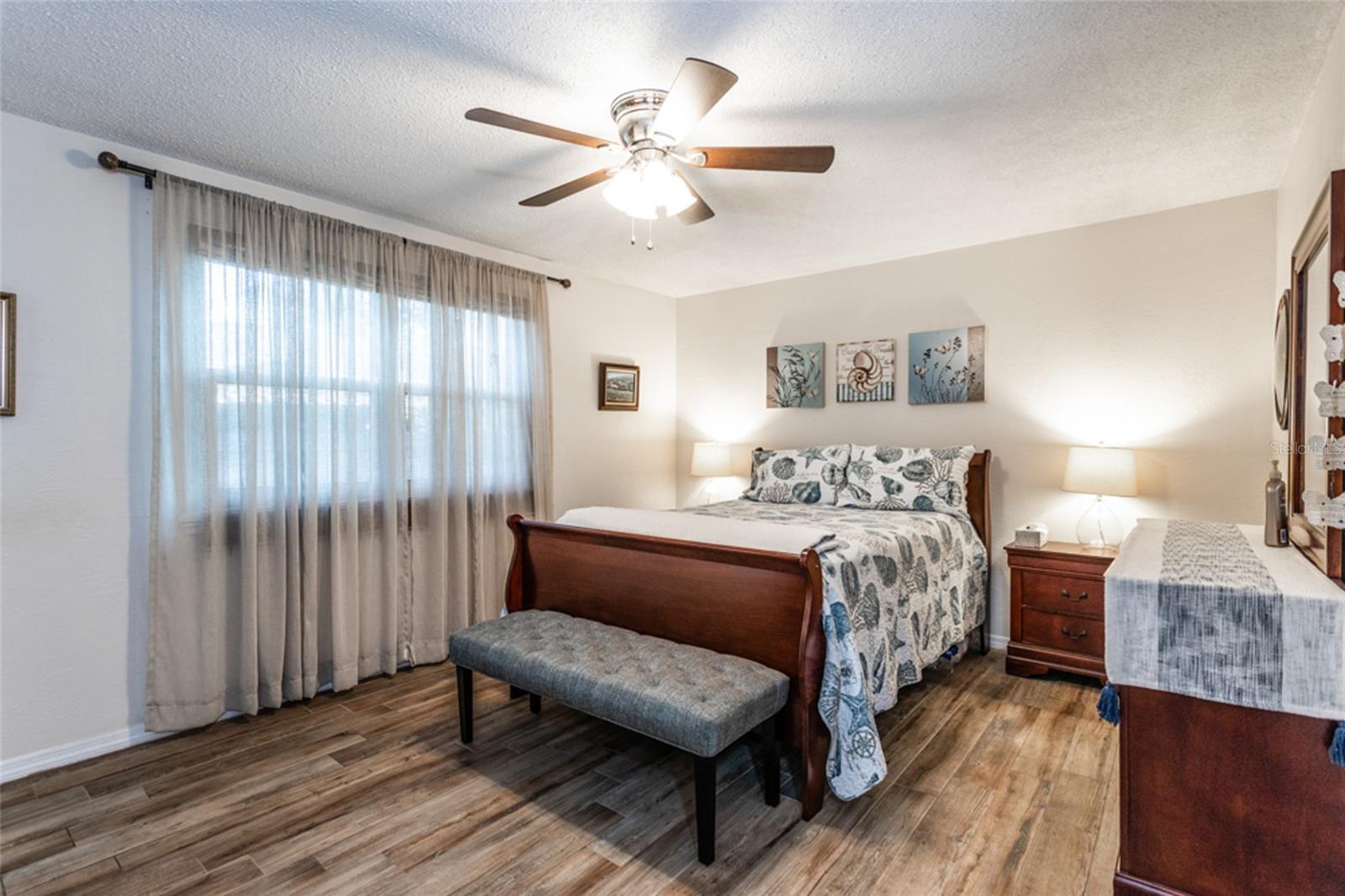 NORTHBROOK UNIT 04 - Residential