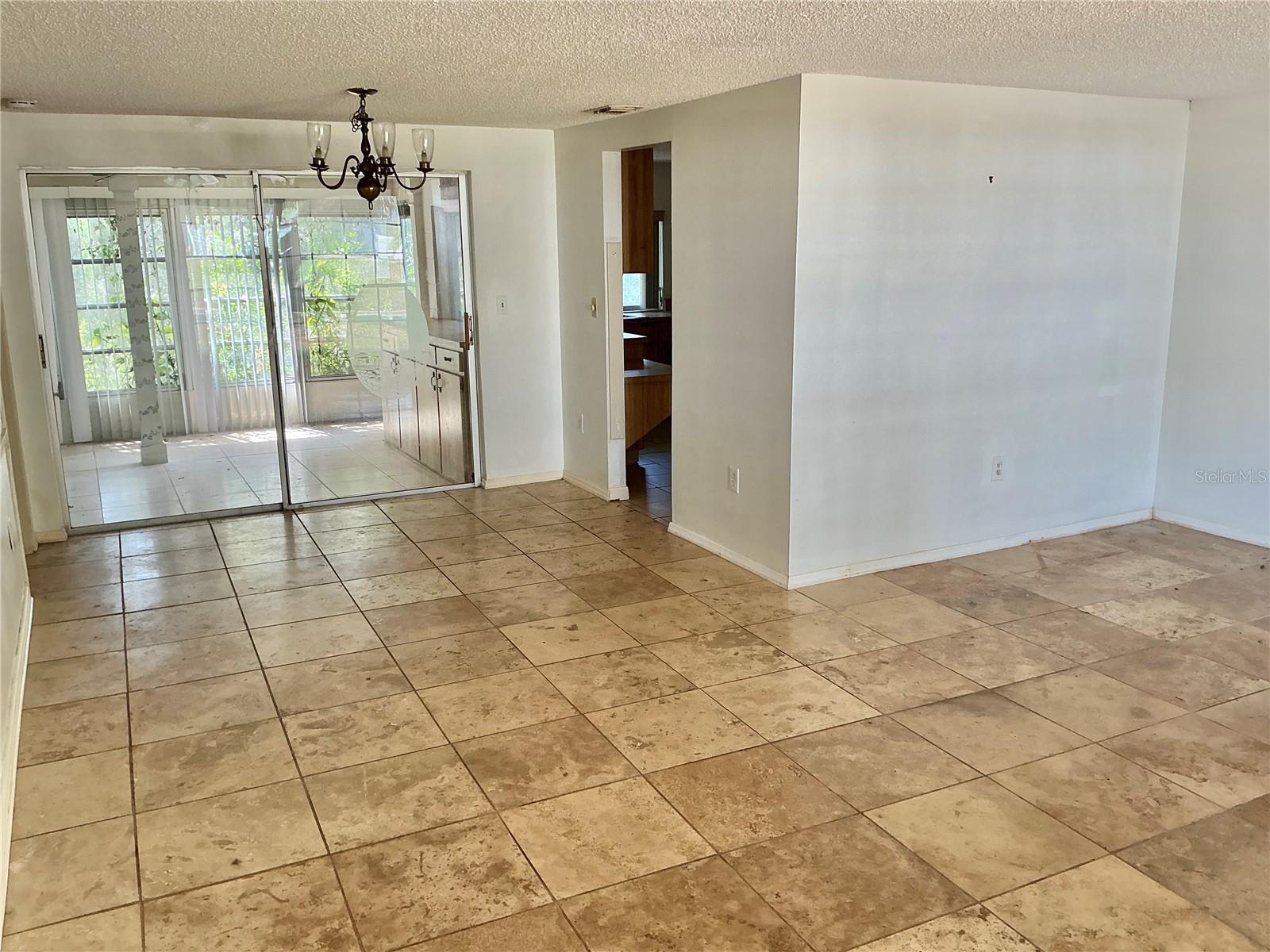 BEACON WOODS VILLAGE - Residential