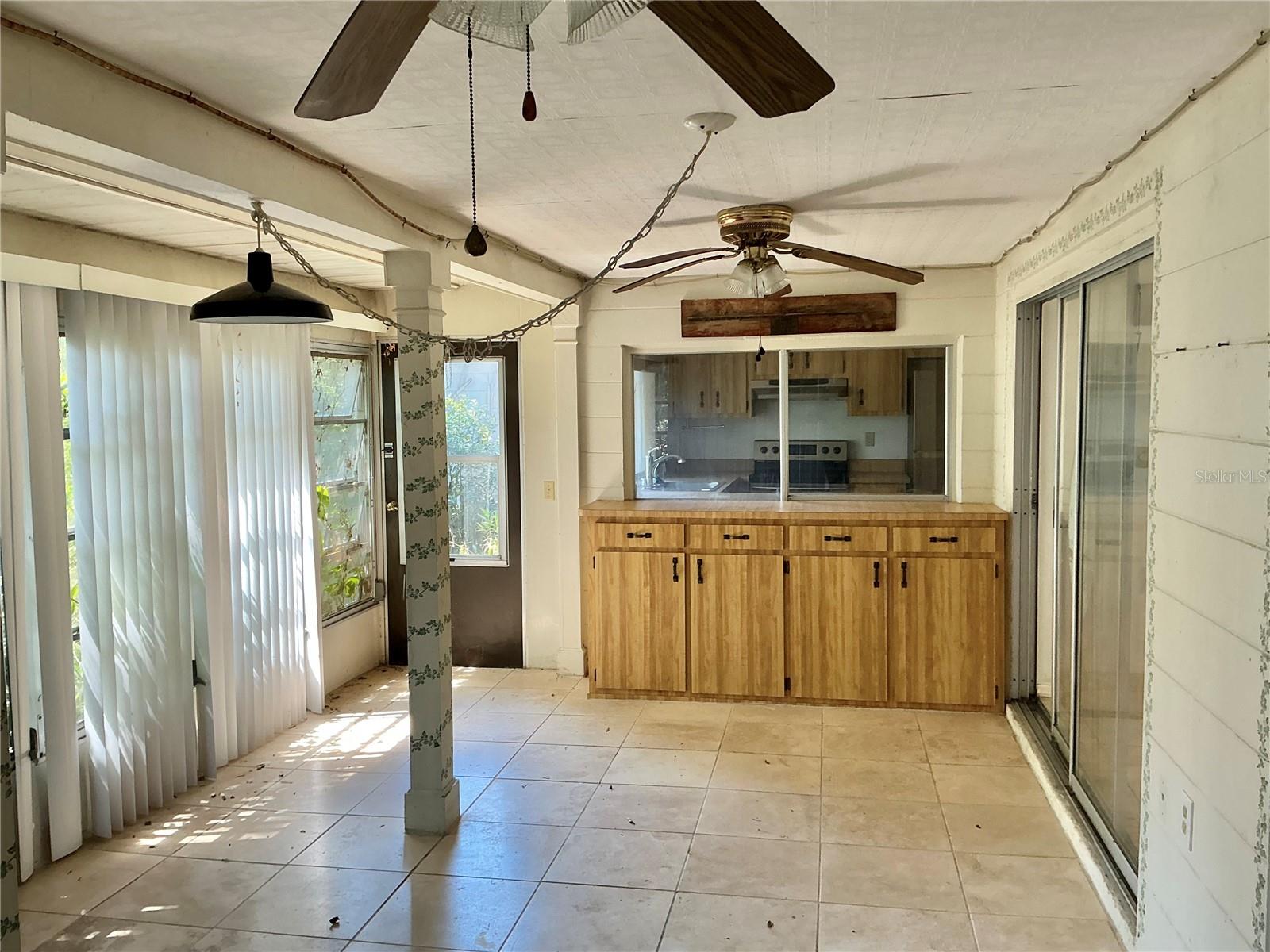 BEACON WOODS VILLAGE - Residential