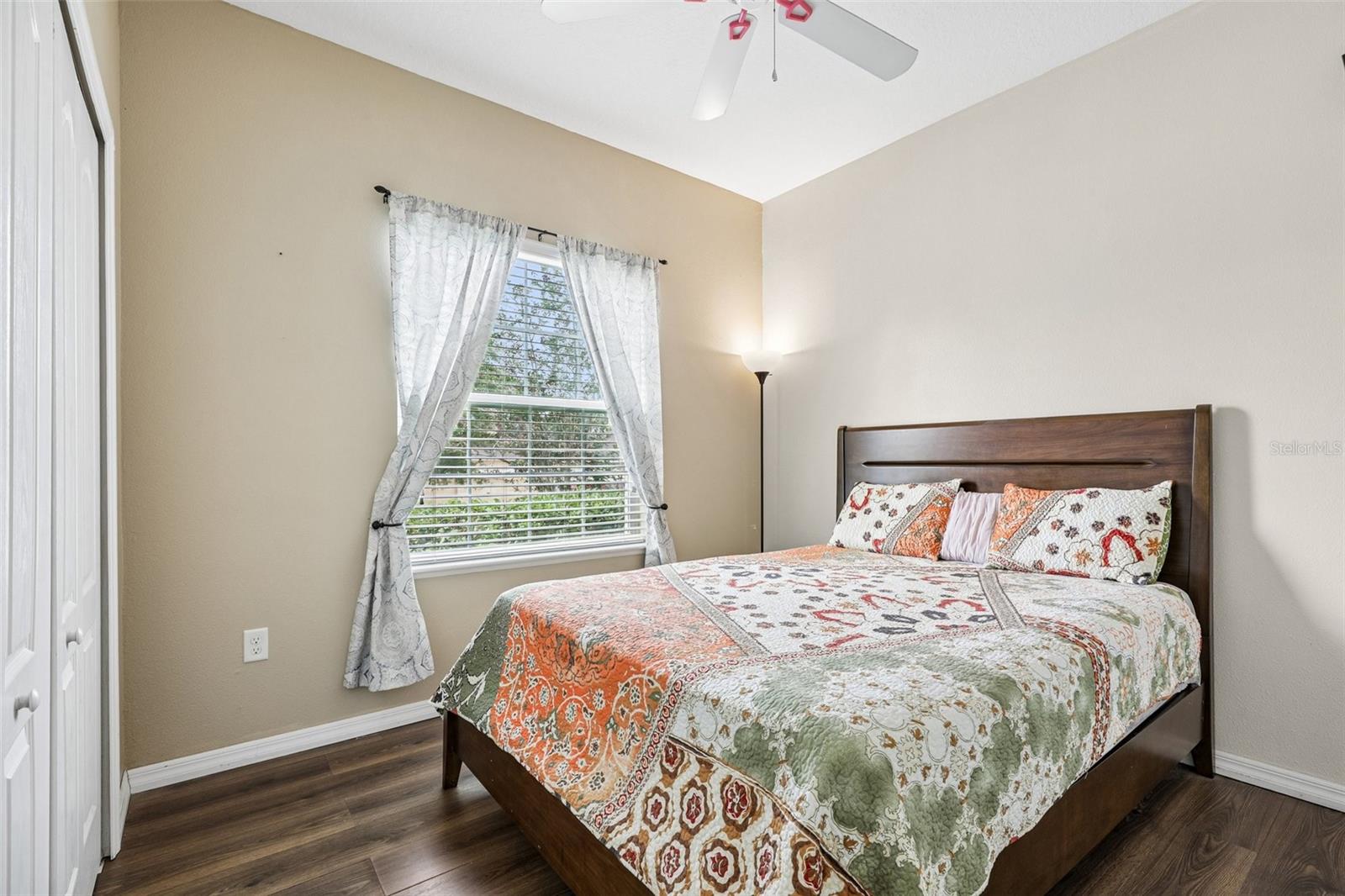 LIBERTY SQUARE - Residential