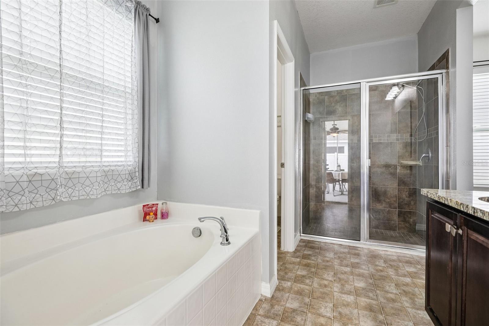 LIBERTY SQUARE - Residential