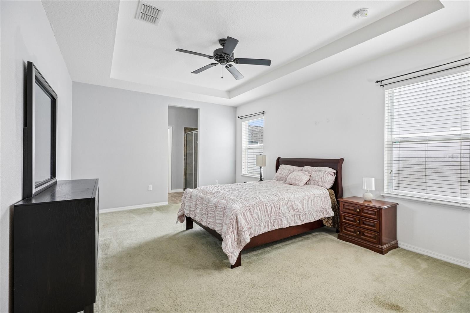 LIBERTY SQUARE - Residential