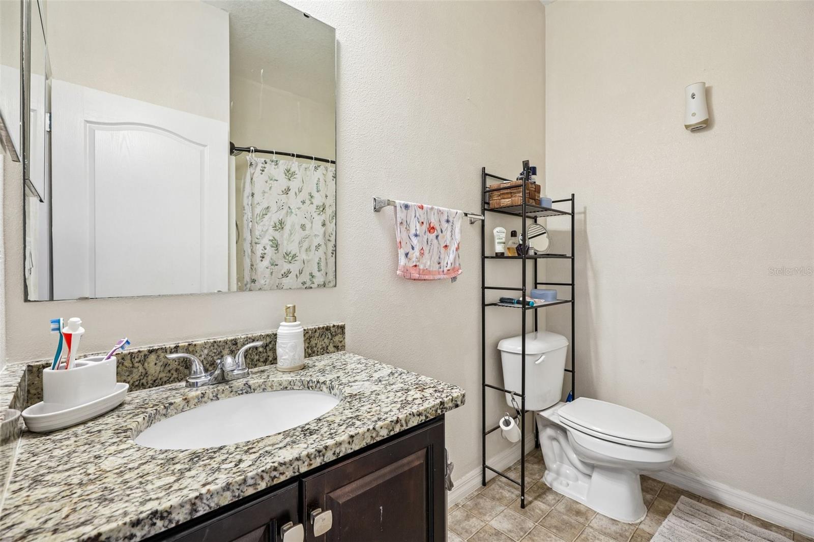 LIBERTY SQUARE - Residential