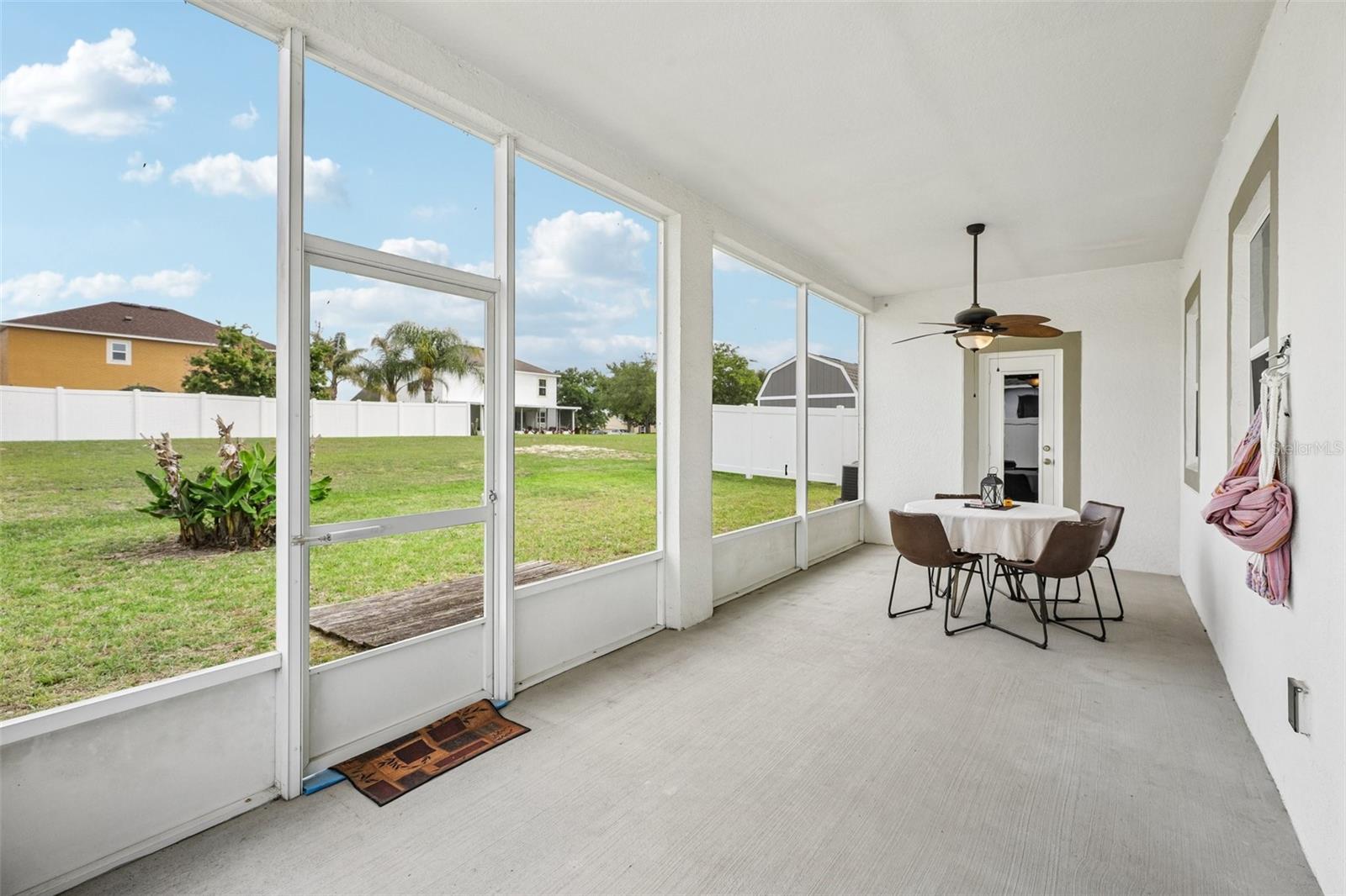 LIBERTY SQUARE - Residential