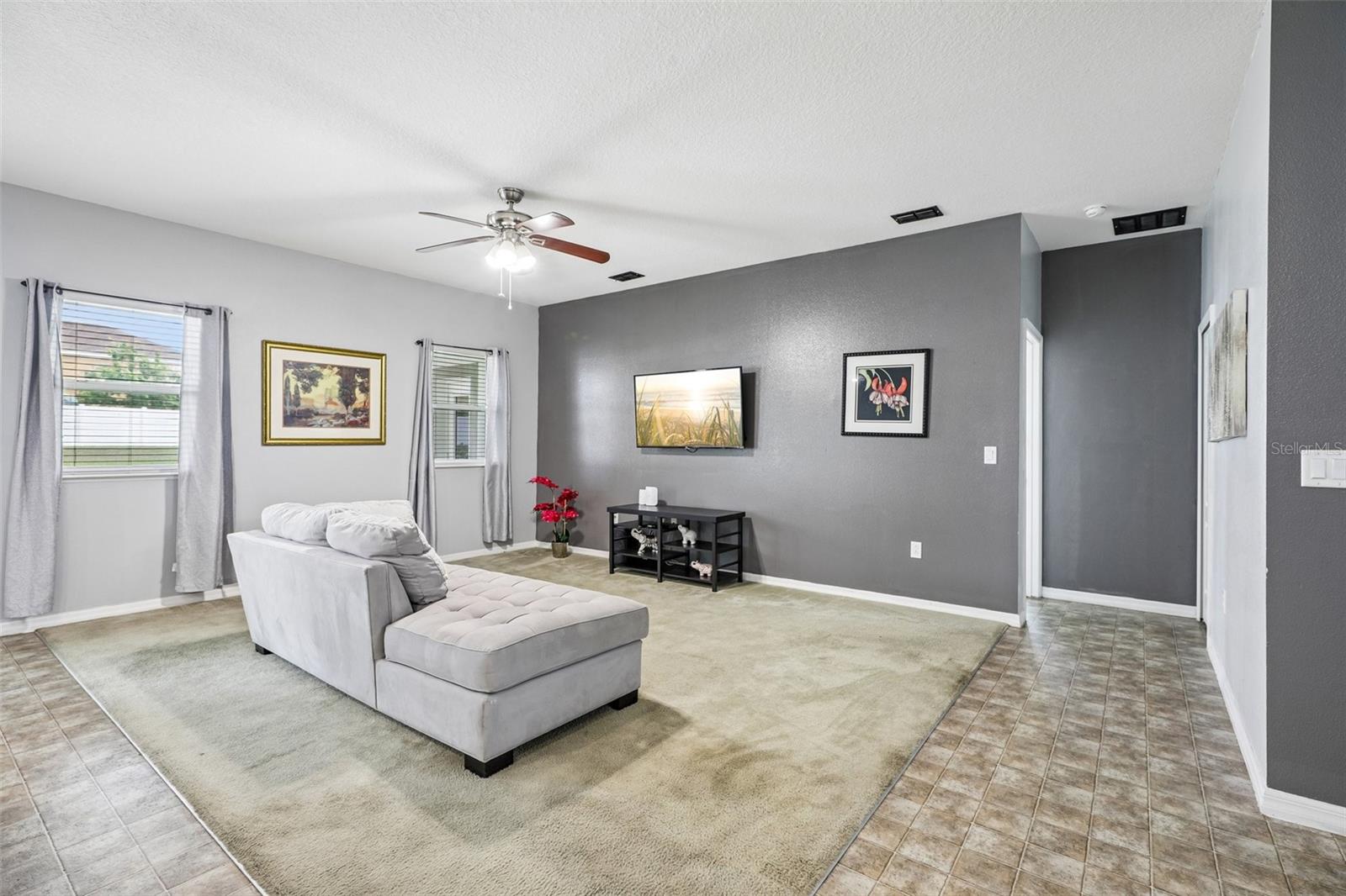 LIBERTY SQUARE - Residential