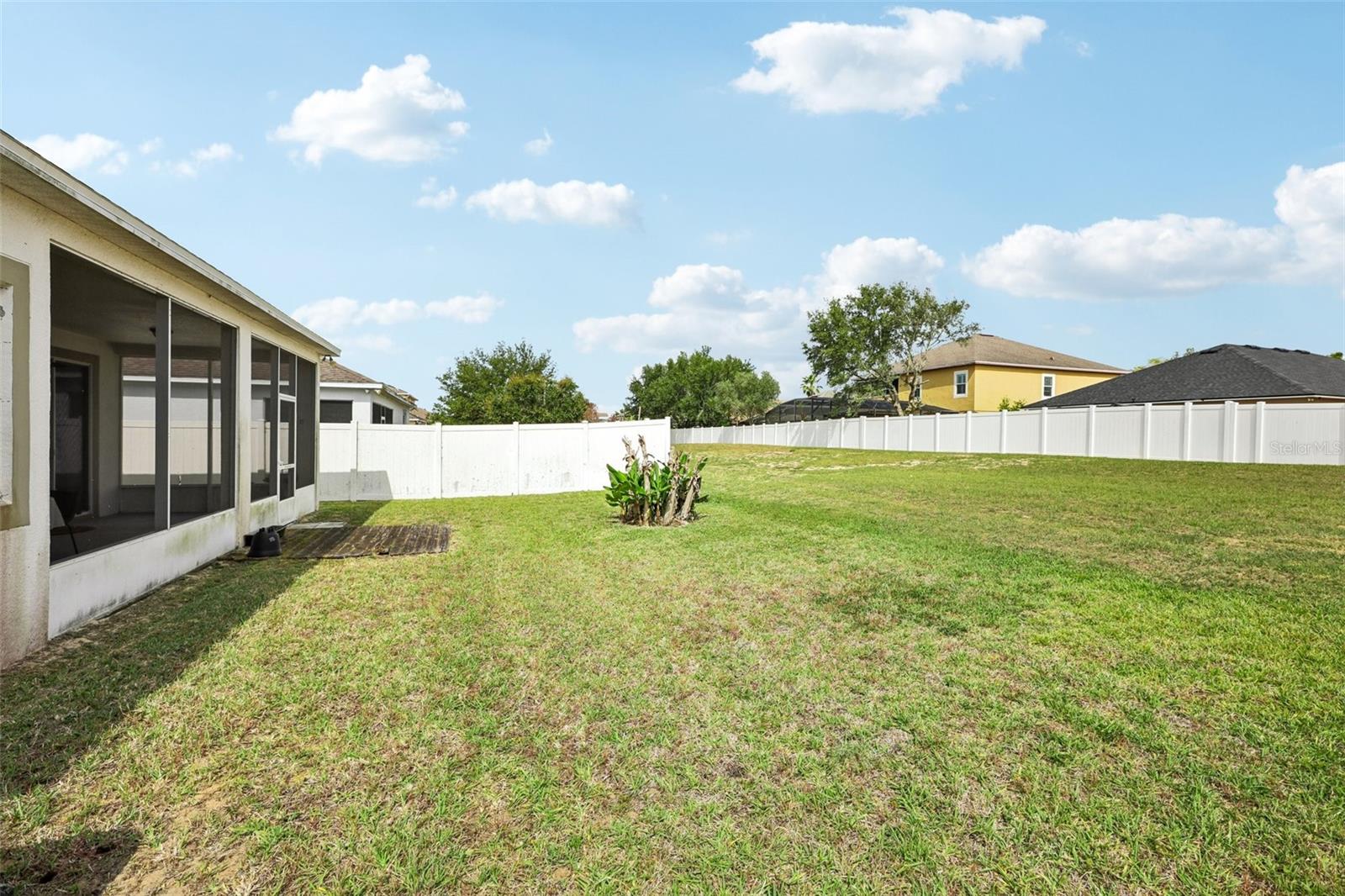 LIBERTY SQUARE - Residential