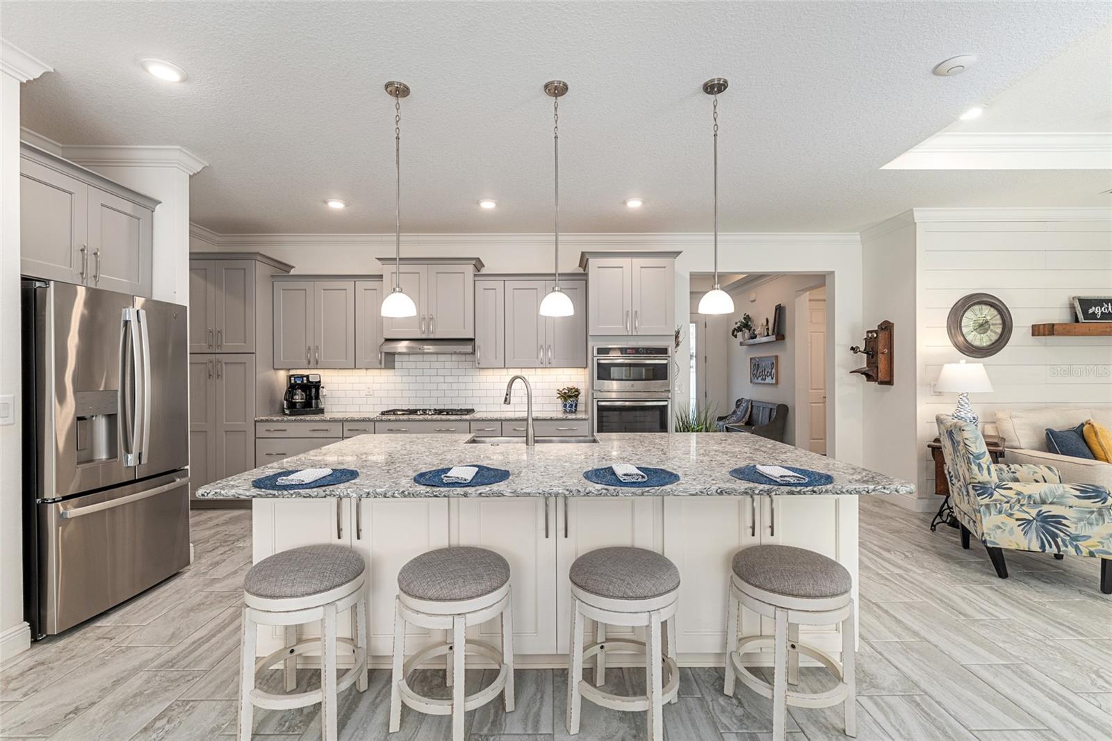 CANDLER HILLS - Residential