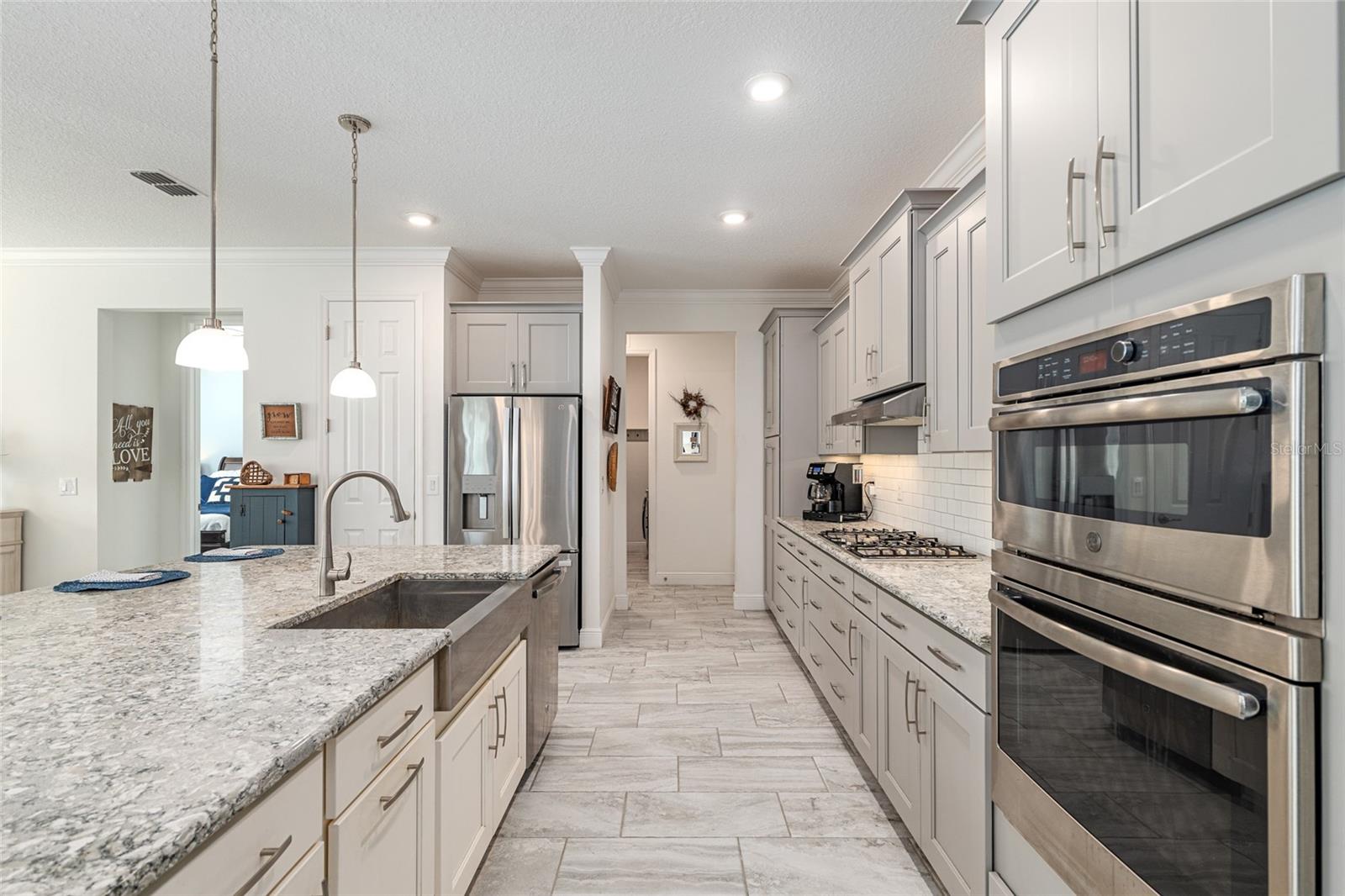 CANDLER HILLS - Residential