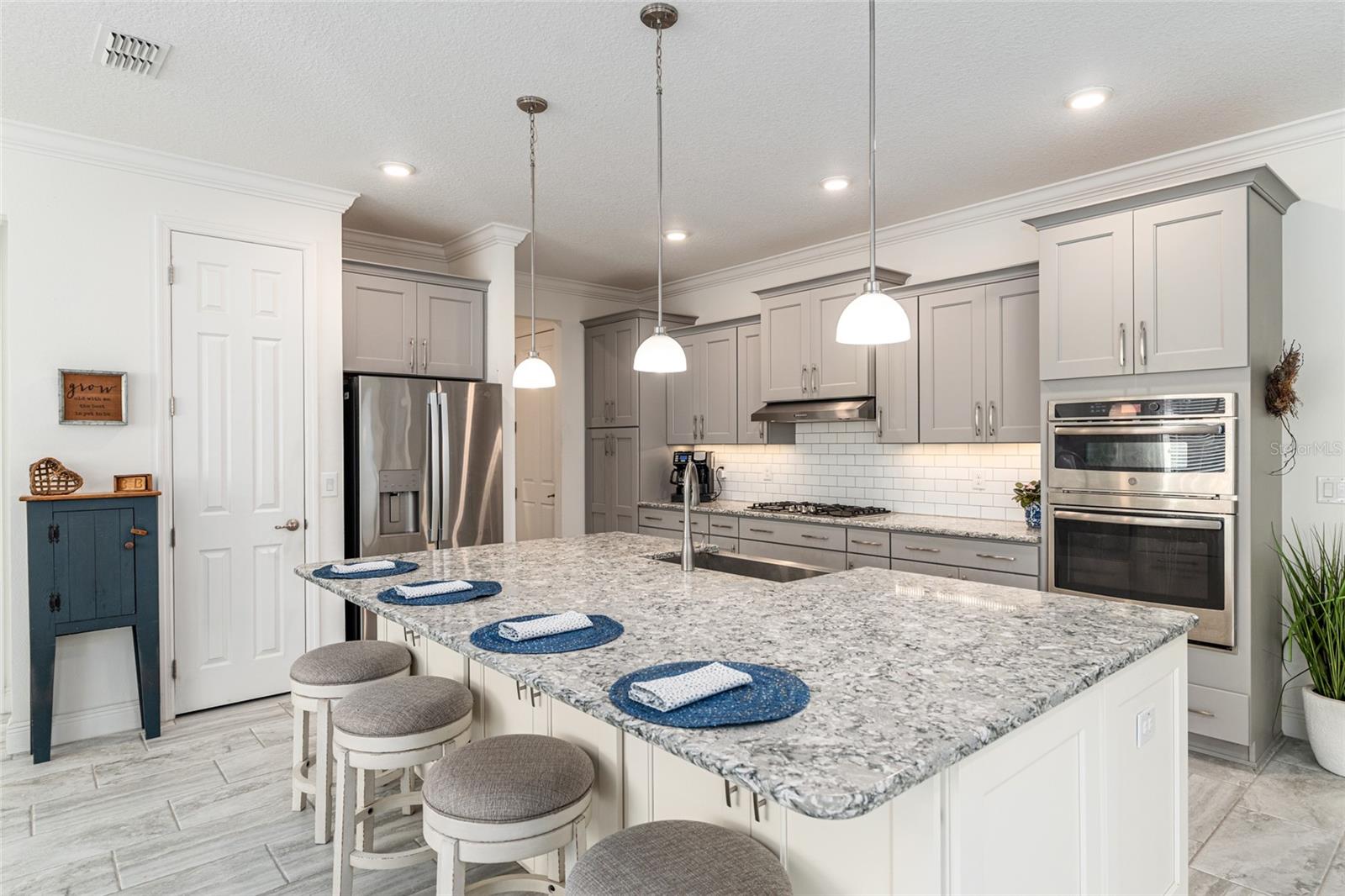 CANDLER HILLS - Residential