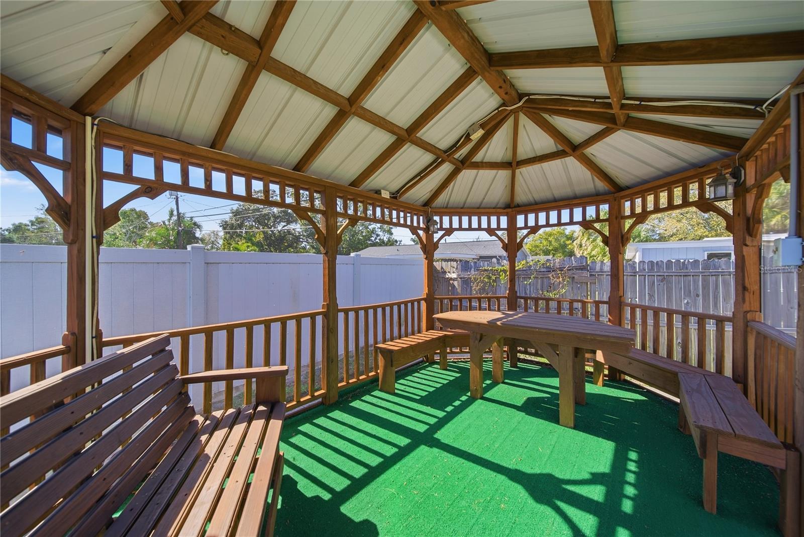 MEADOW LAWN 3RD ADD - Residential