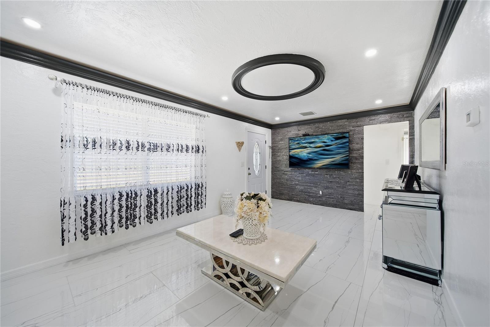 7210 DR MARTIN LUTHER KING JR STREET N