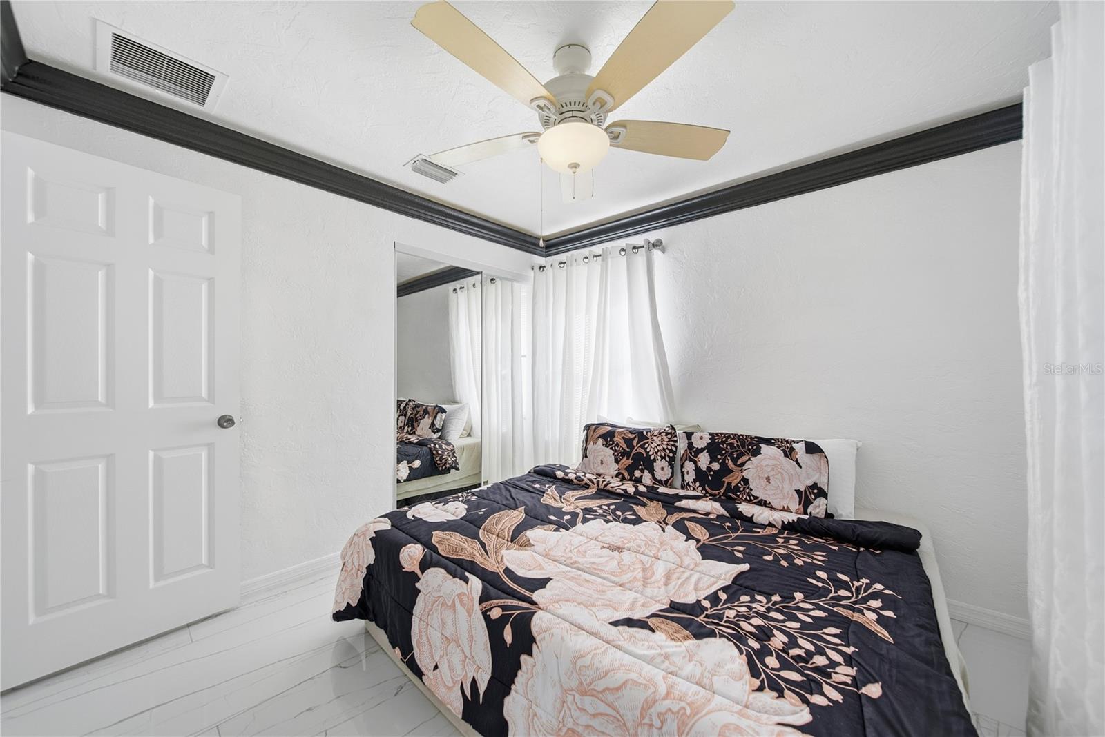 MEADOW LAWN 3RD ADD - Residential