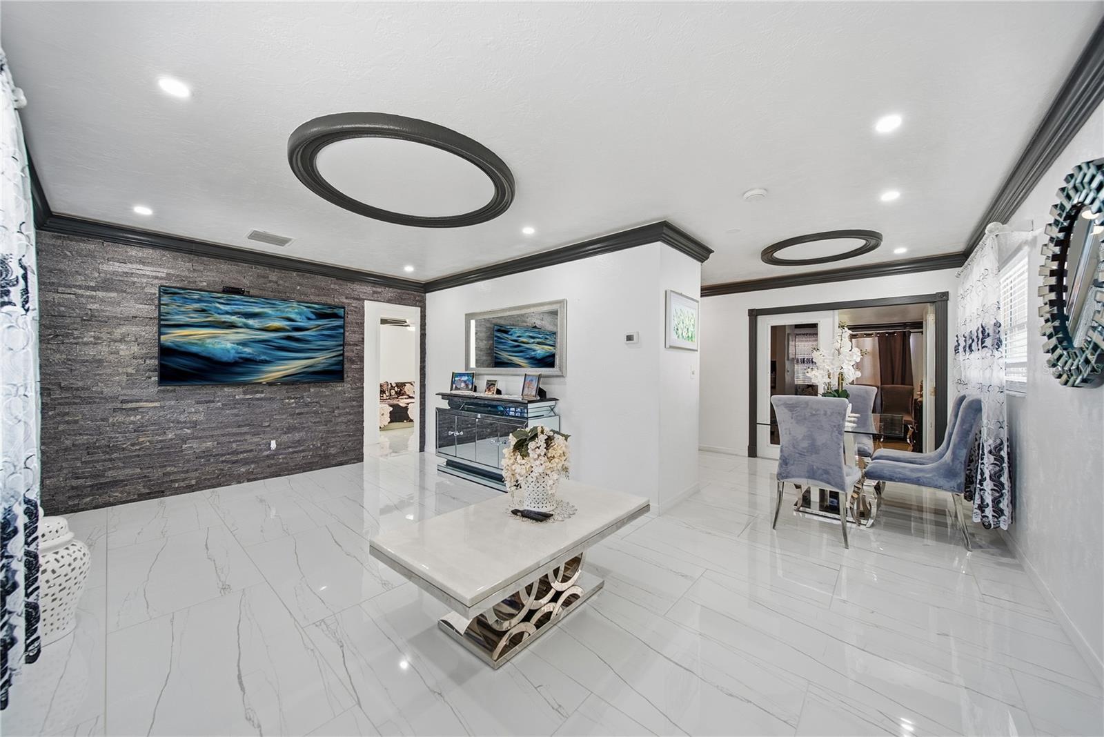 7210 DR MARTIN LUTHER KING JR STREET N