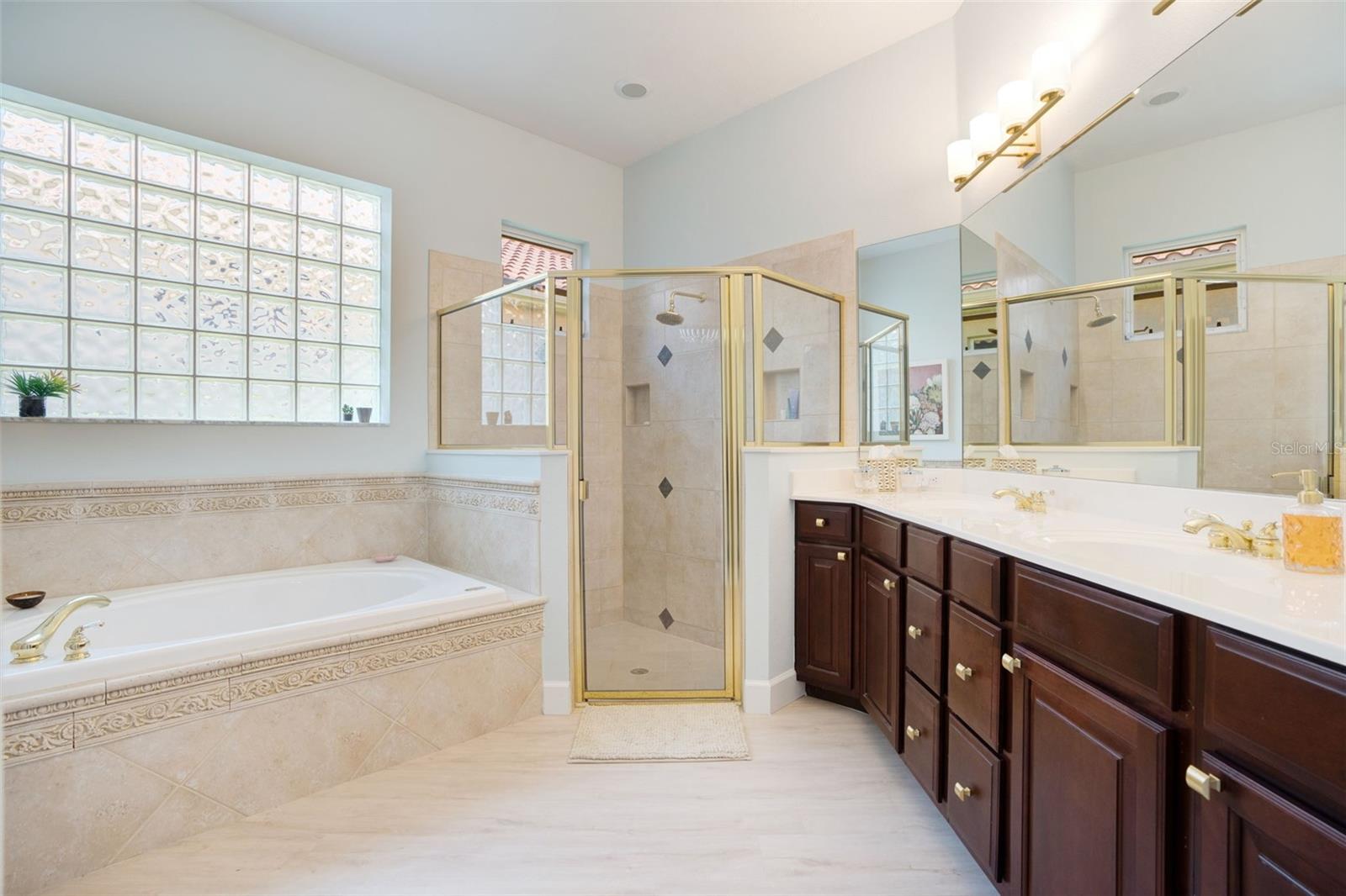 PALISADES AT PALMER RANCH - Residential