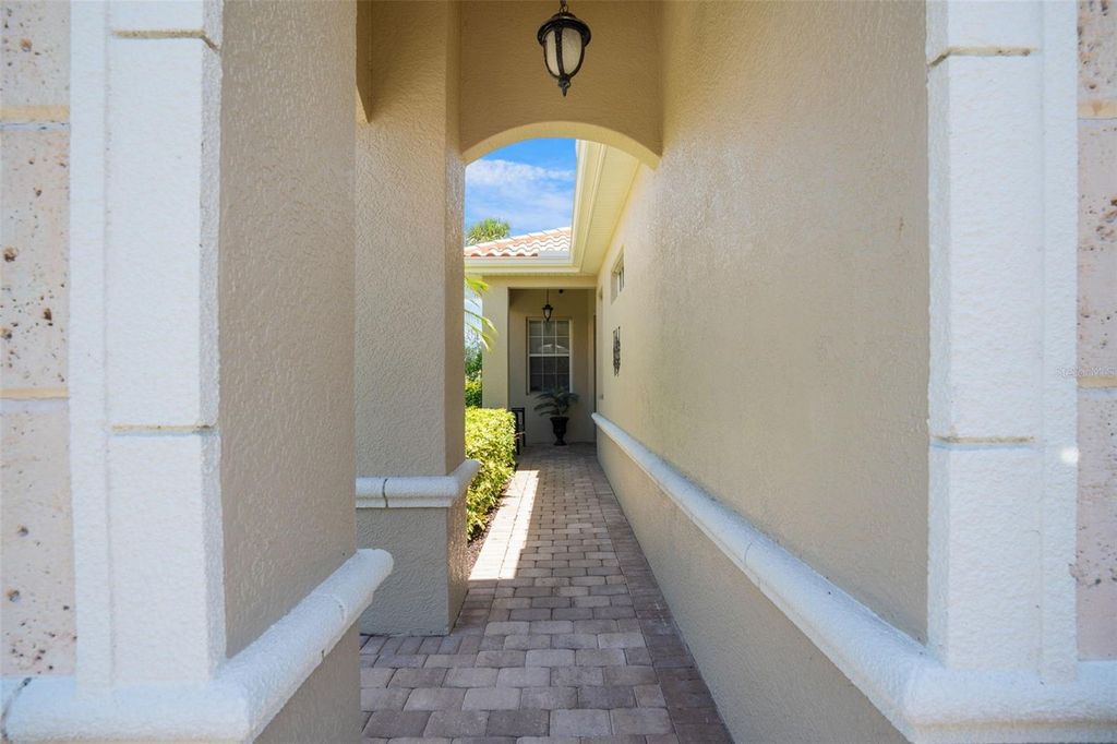Photo of 7164 Rue De Palisades #5, Sarasota, FL 34238 (MLS # A4653024)