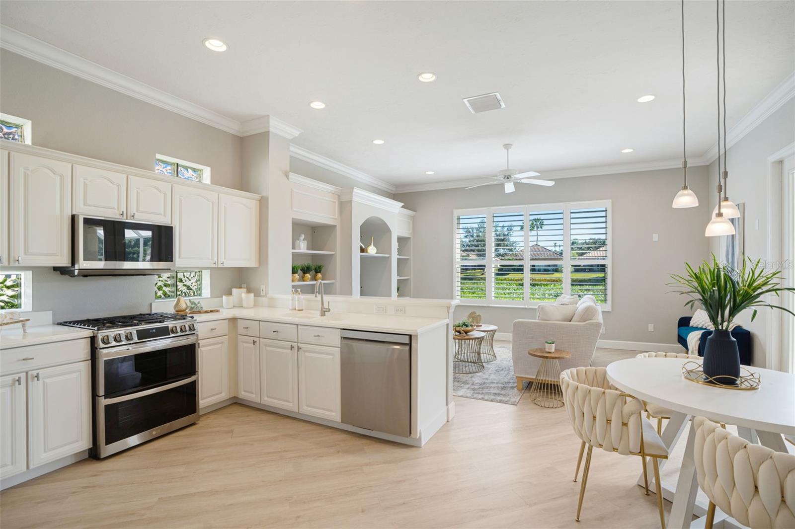PALISADES AT PALMER RANCH - Residential