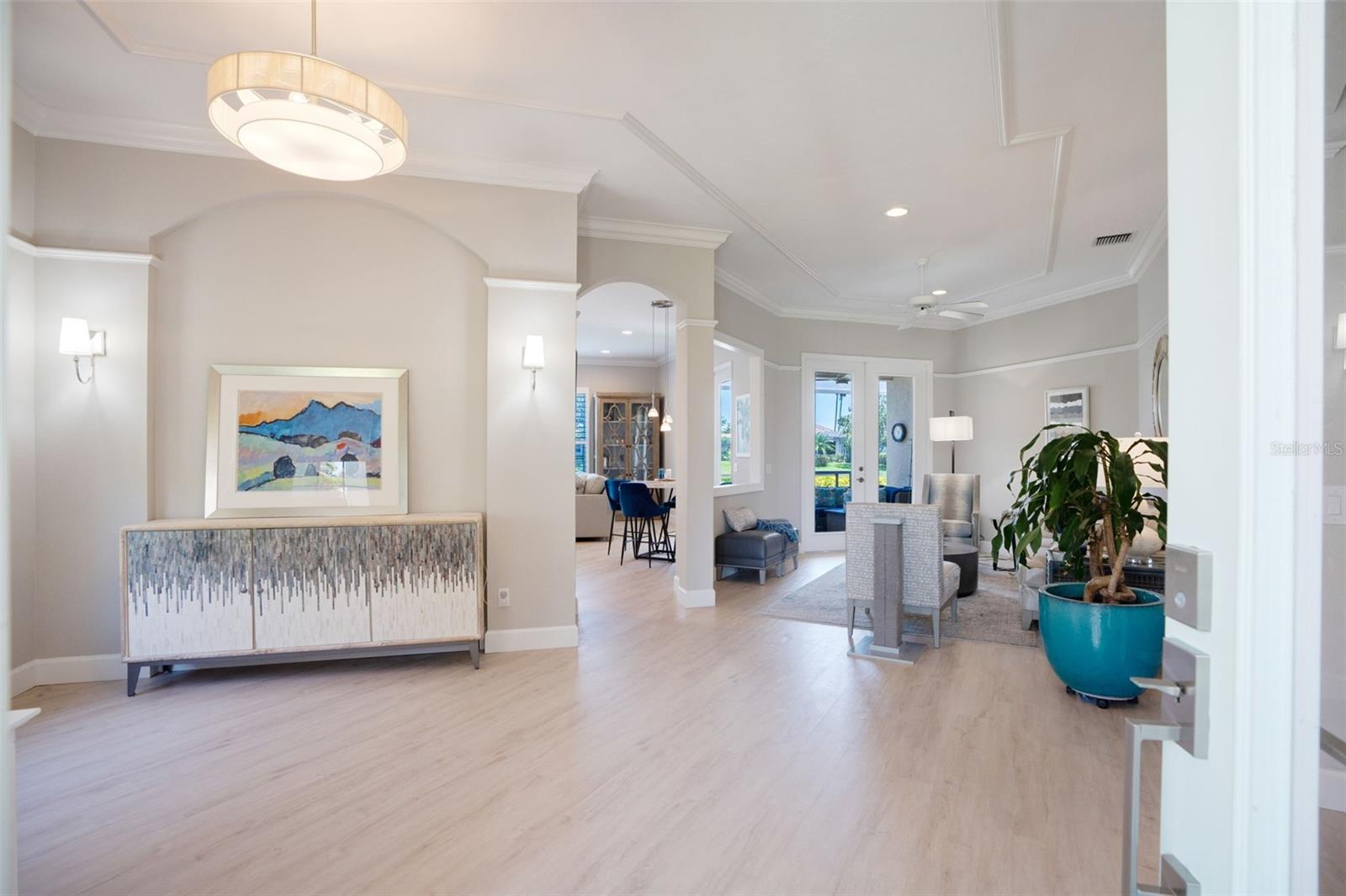 7164 RUE DE PALISADES 5