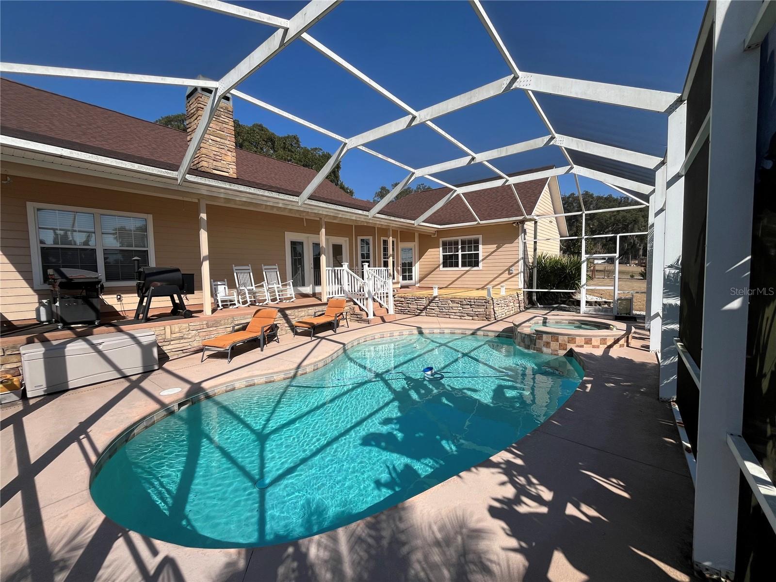 ALLENS SMALL FARMS - Residential