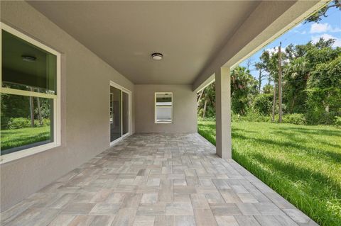 A home in PORT CHARLOTTE