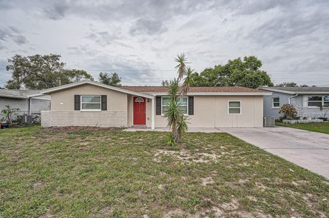 Photo of 5429 Flora Avenue, Holiday, FL 34690 (MLS # O6314390)