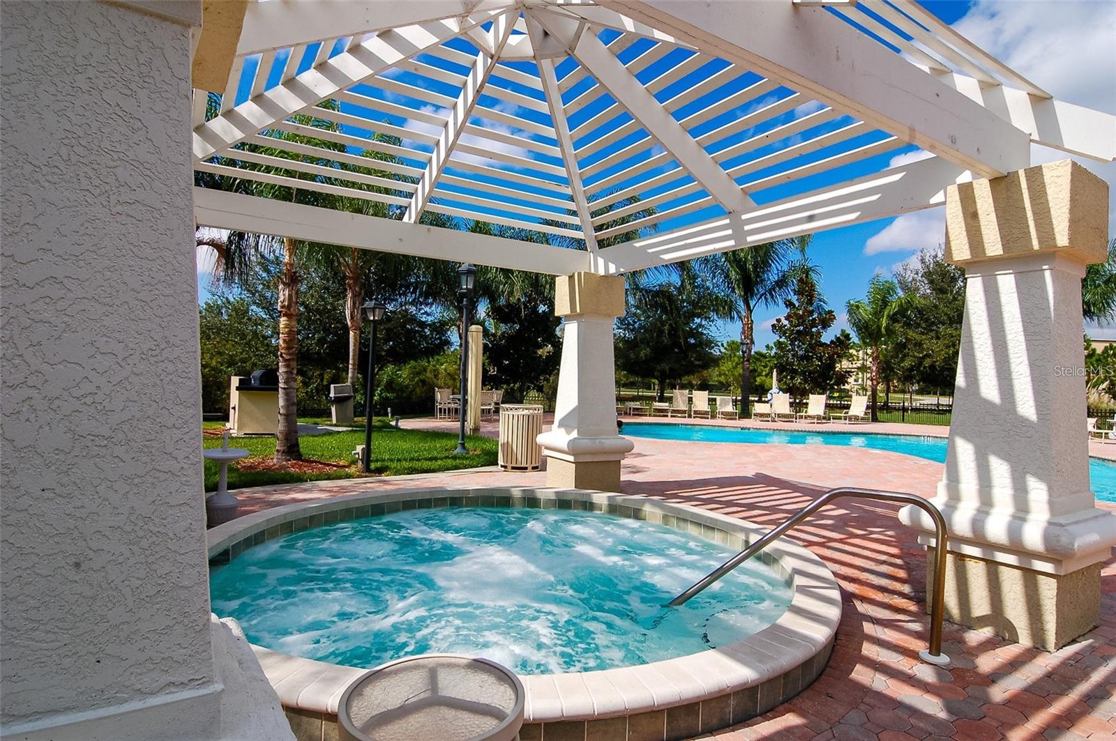 SERENADE ON PALMER RANCH - Residential Lease
