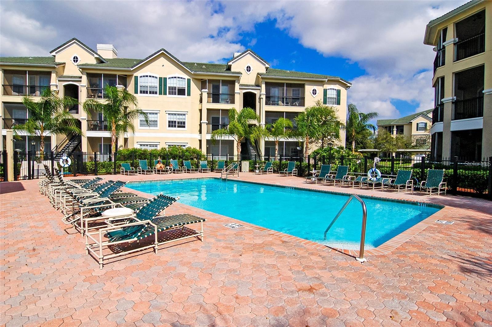 SERENADE ON PALMER RANCH - Residential Lease