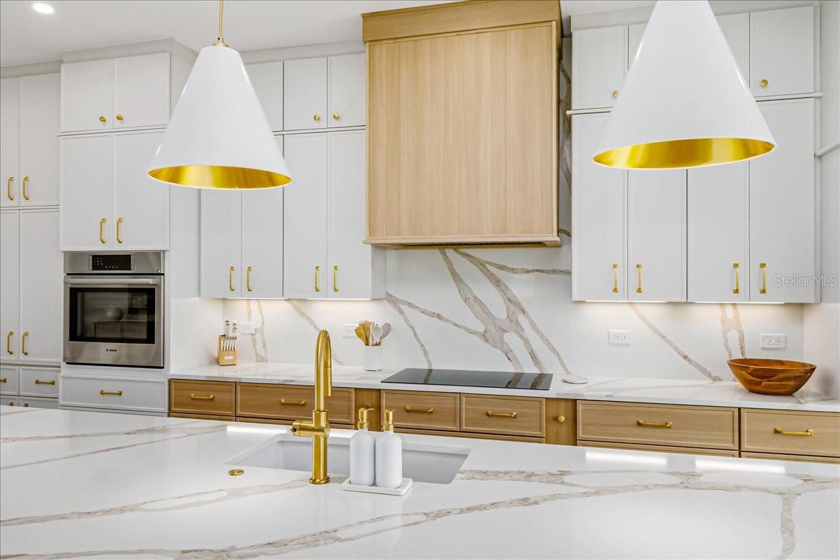 CRESCENT BEACH - Residential