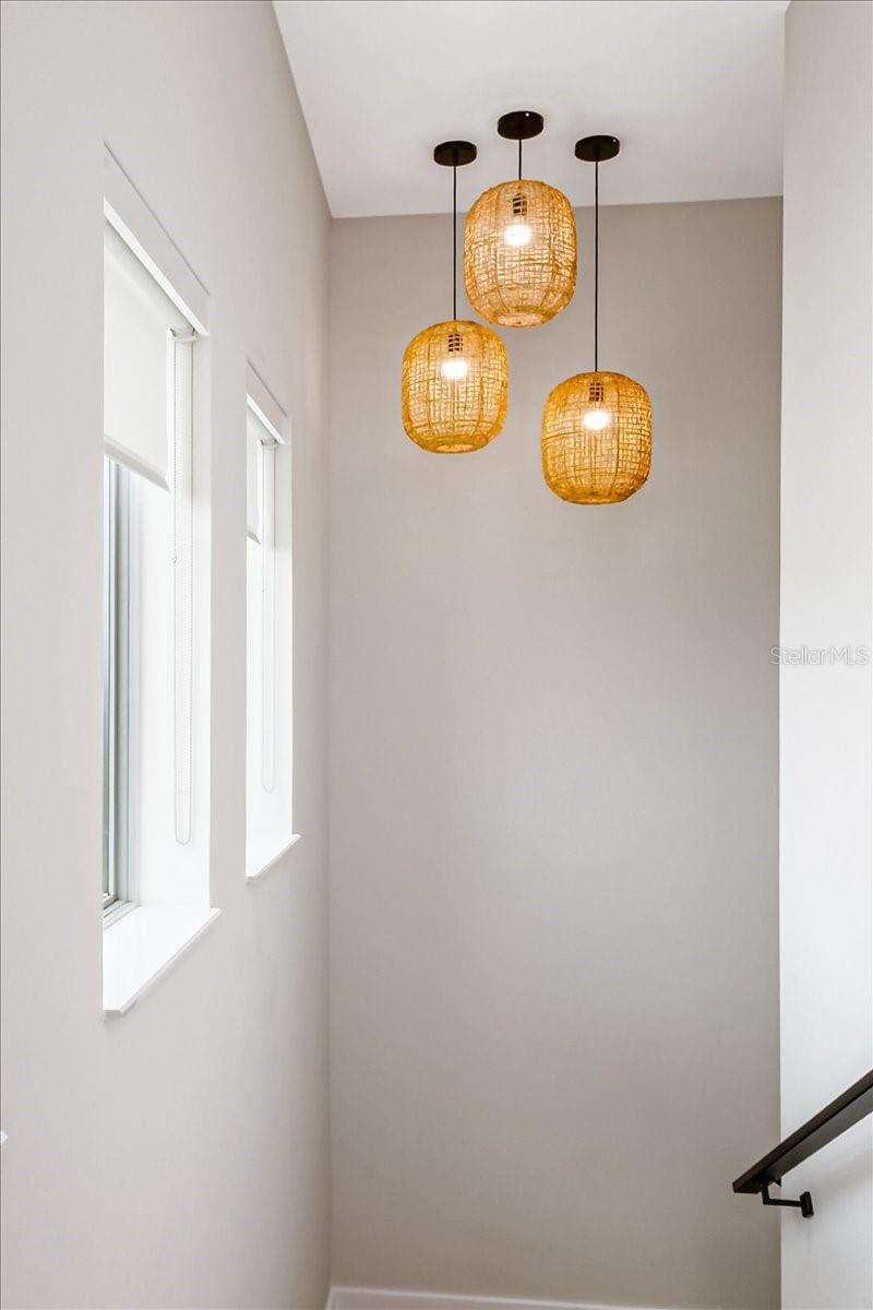 CRESCENT BEACH - Residential