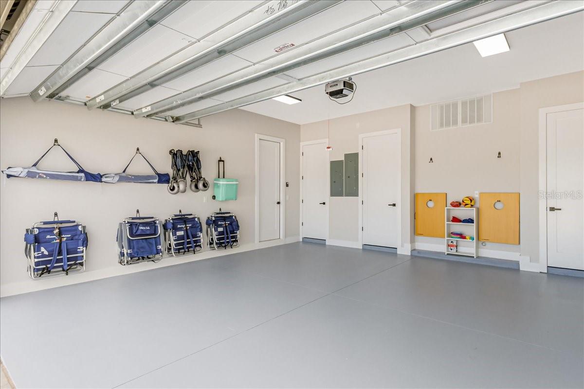 CRESCENT BEACH - Residential