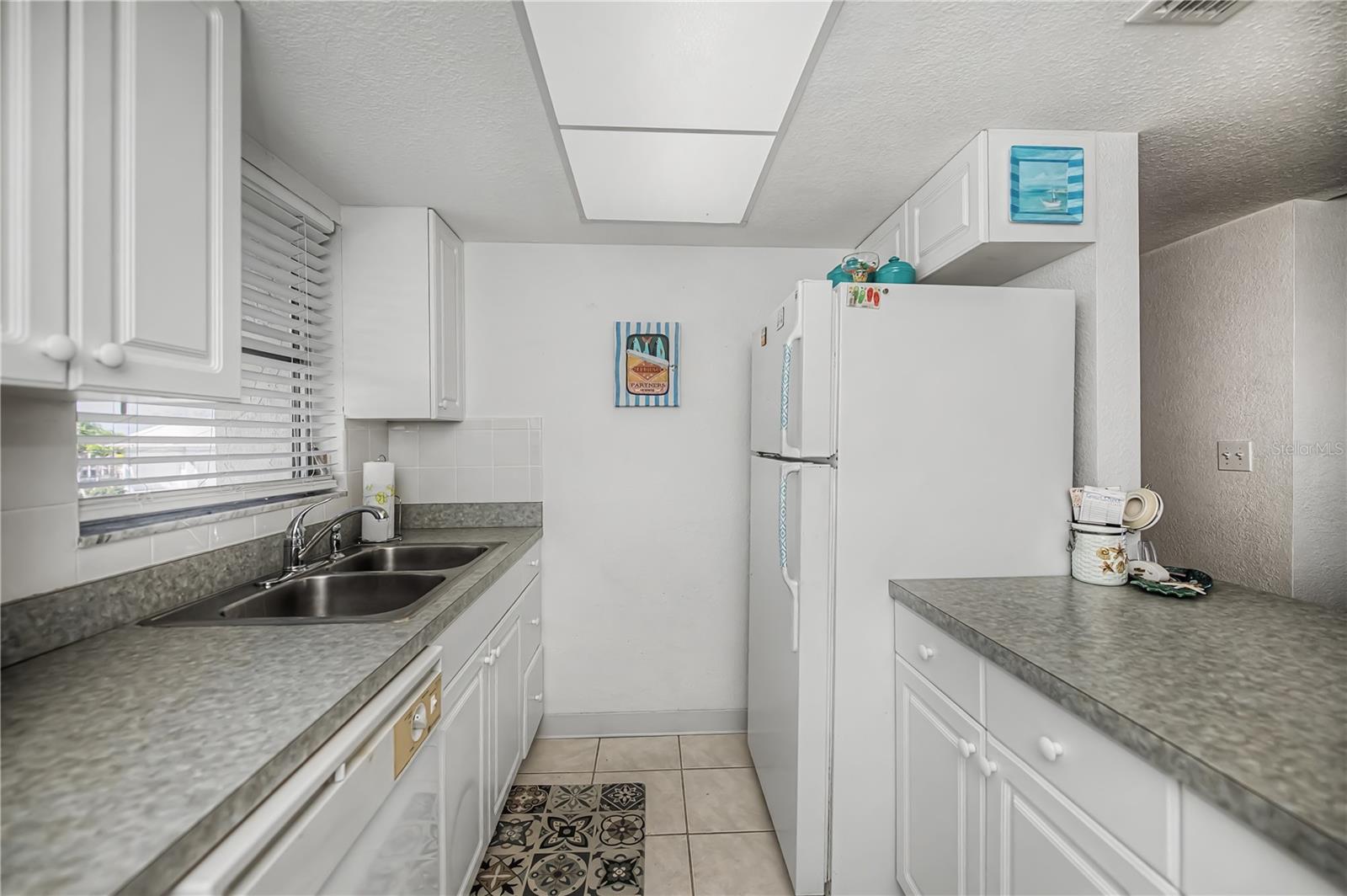 ISLANDER POINT - Residential