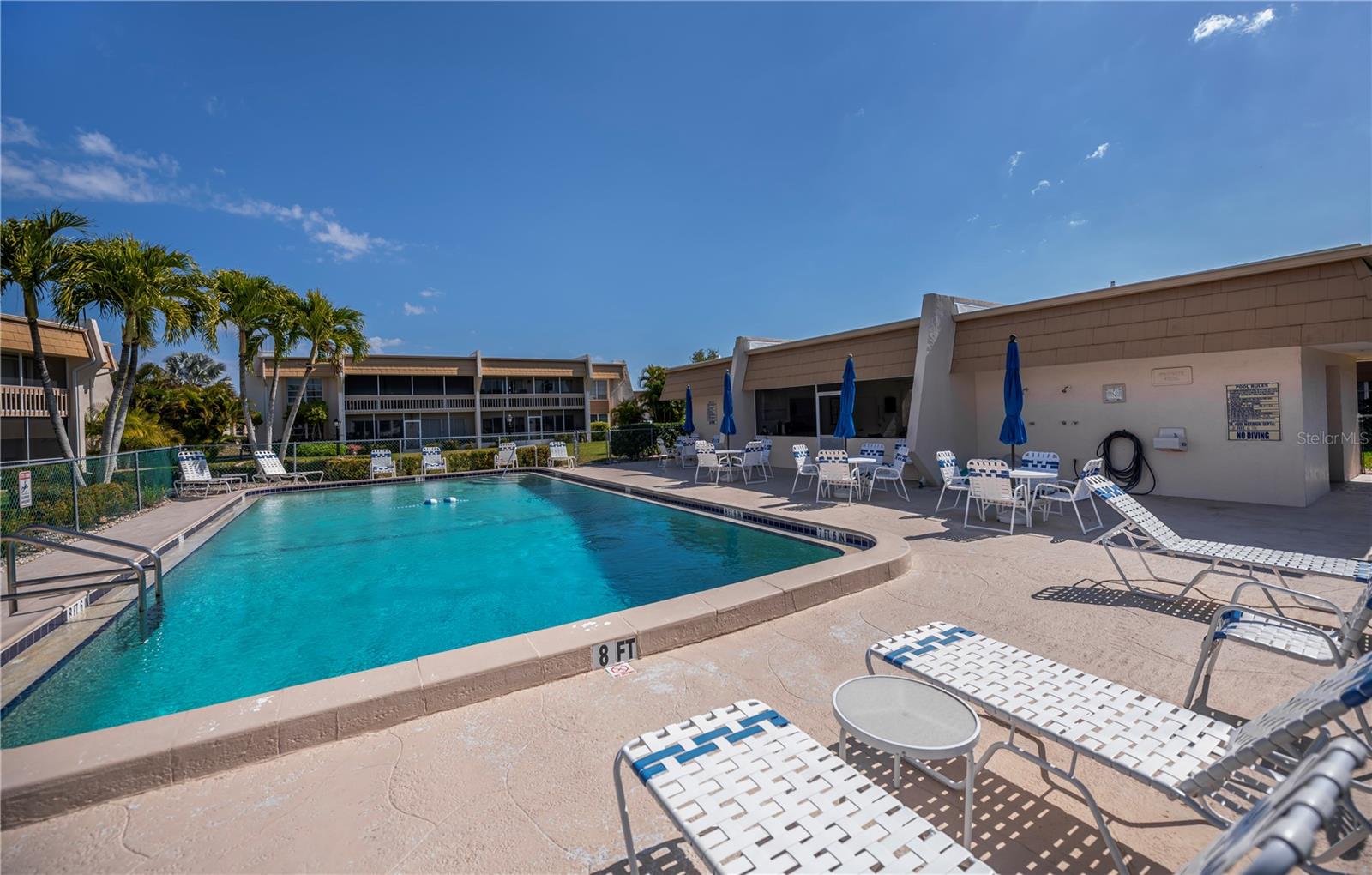 ISLANDER POINT - Residential