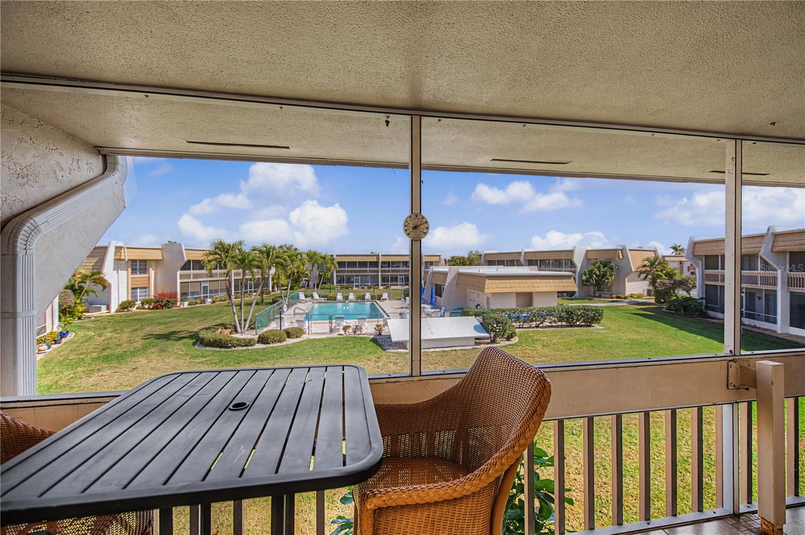 ISLANDER POINT - Residential