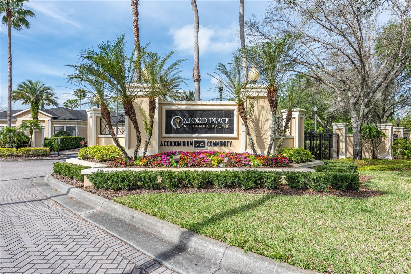 OXFORD PLACE AT TAMPA PALMS A - Residential Lease