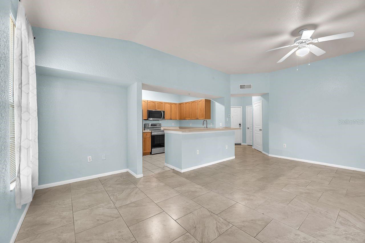 OXFORD PLACE AT TAMPA PALMS A - Residential Lease