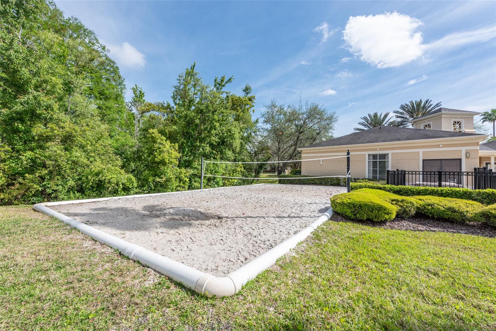 OXFORD PLACE AT TAMPA PALMS A - Residential Lease