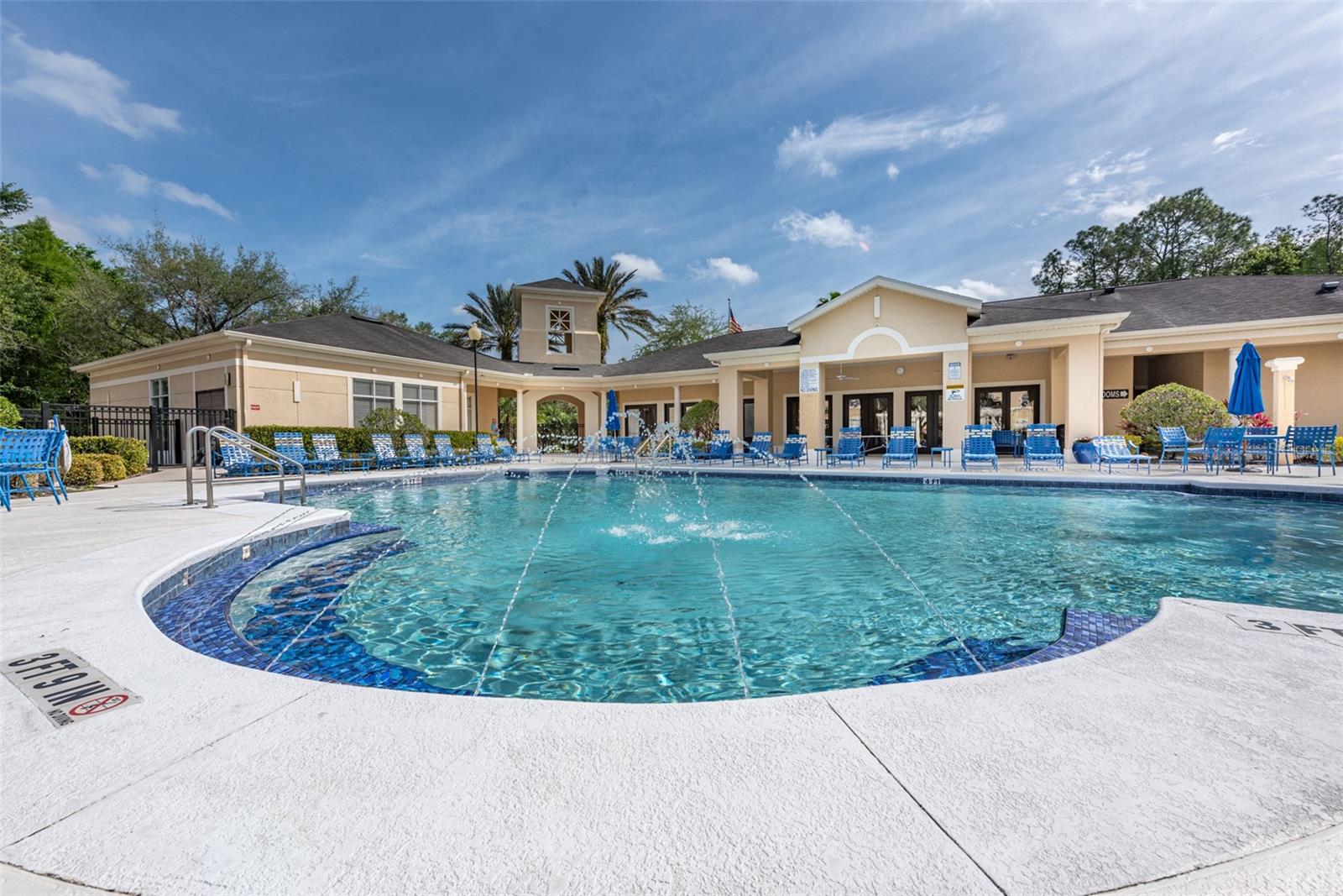 OXFORD PLACE AT TAMPA PALMS A - Residential Lease