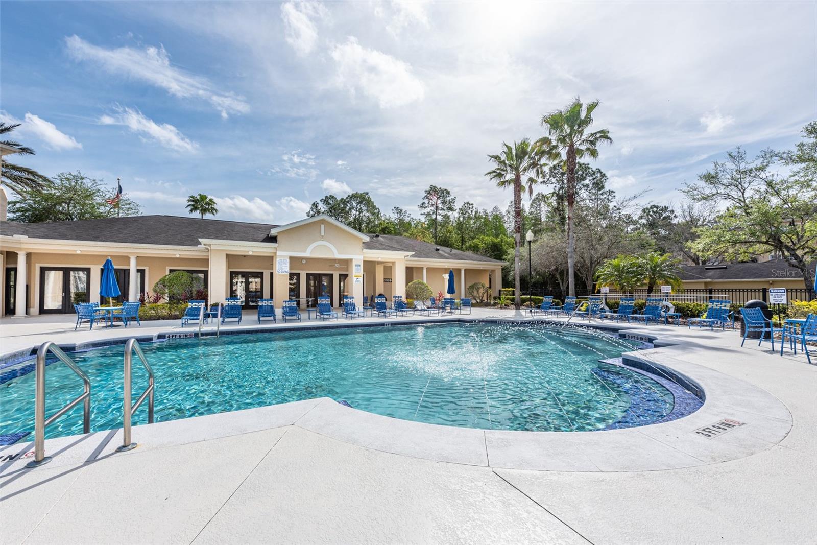 OXFORD PLACE AT TAMPA PALMS A - Residential Lease