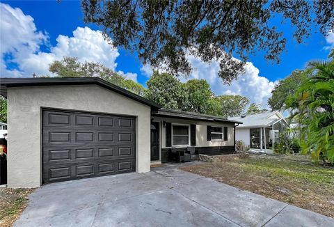Photo of 8320 43rd Way N, Pinellas Park, FL 33781 (MLS # TB8510108)