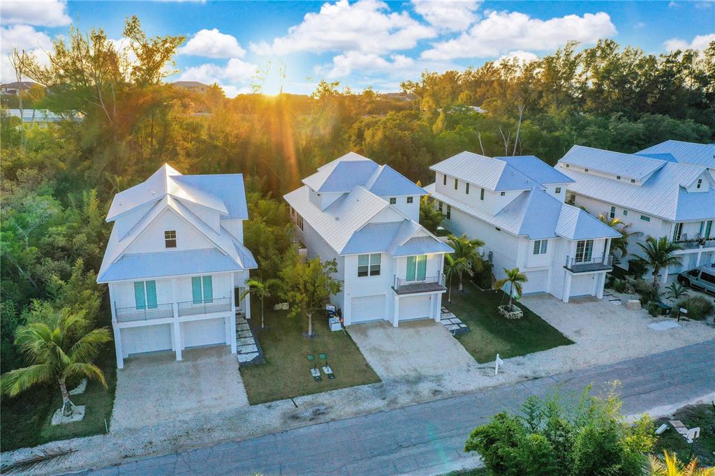 LONGBEACH ON LONGBOAT KEY - Residential Lease