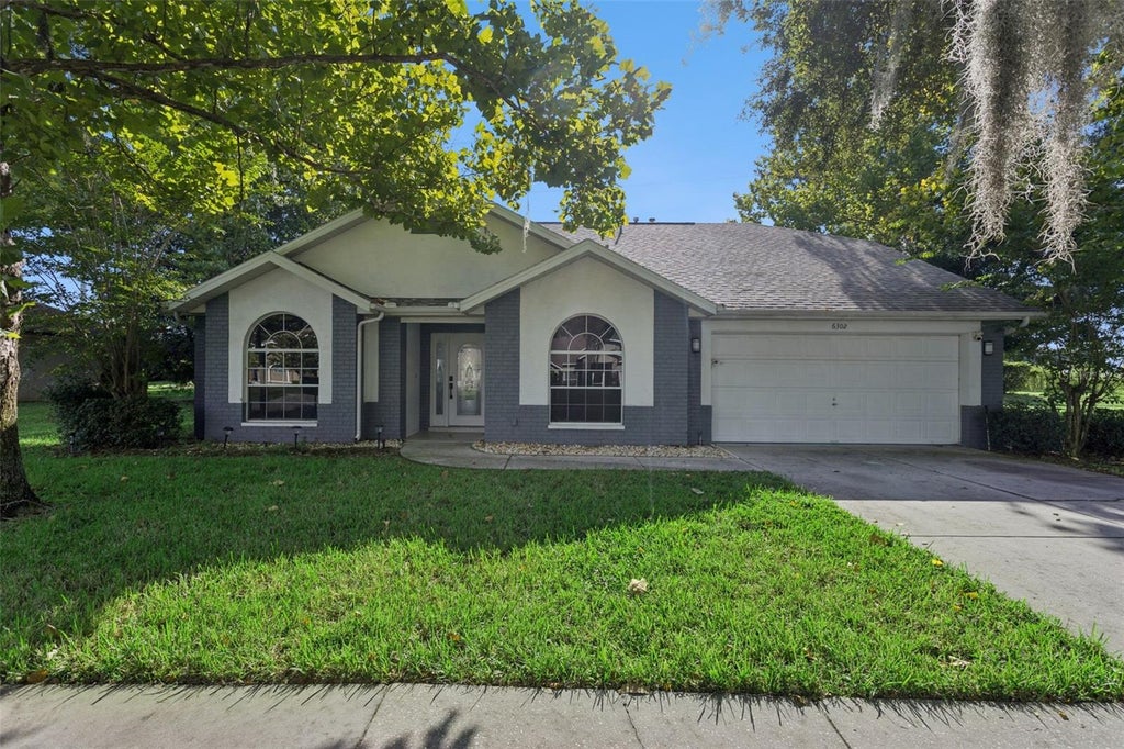 Photo of 6302 Silver Oaks Drive, Zephyrhills, FL 33542 (MLS # O6439040)