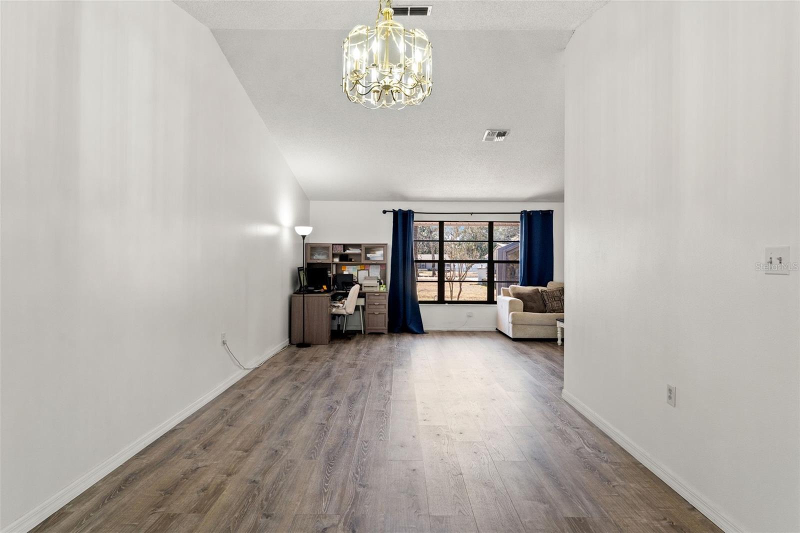 HIGHLANDS - Residential