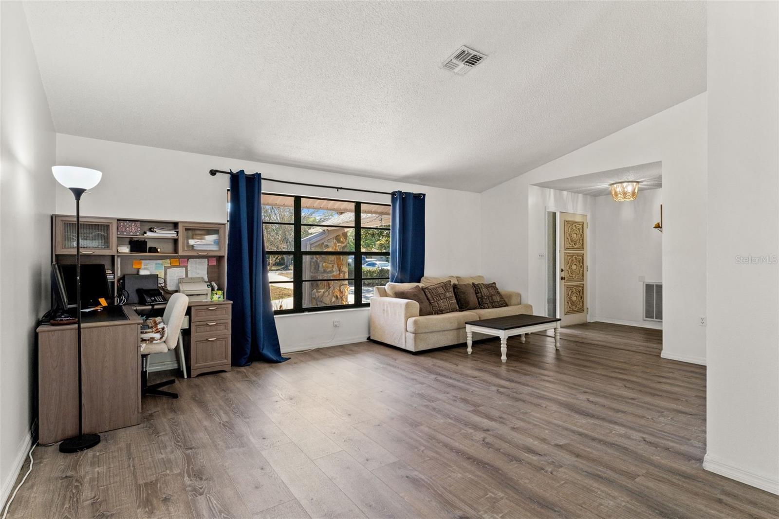 HIGHLANDS - Residential