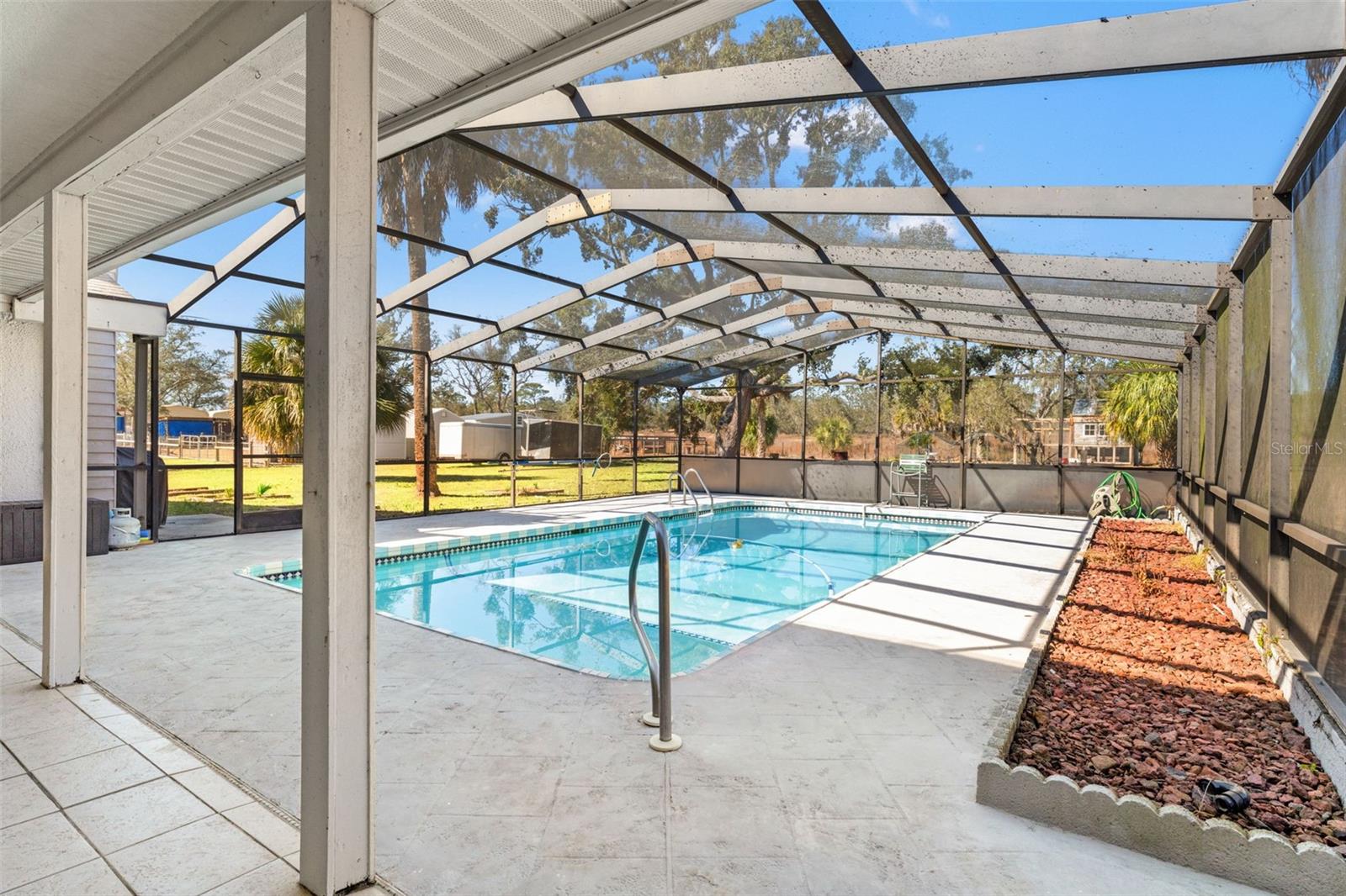 HIGHLANDS - Residential