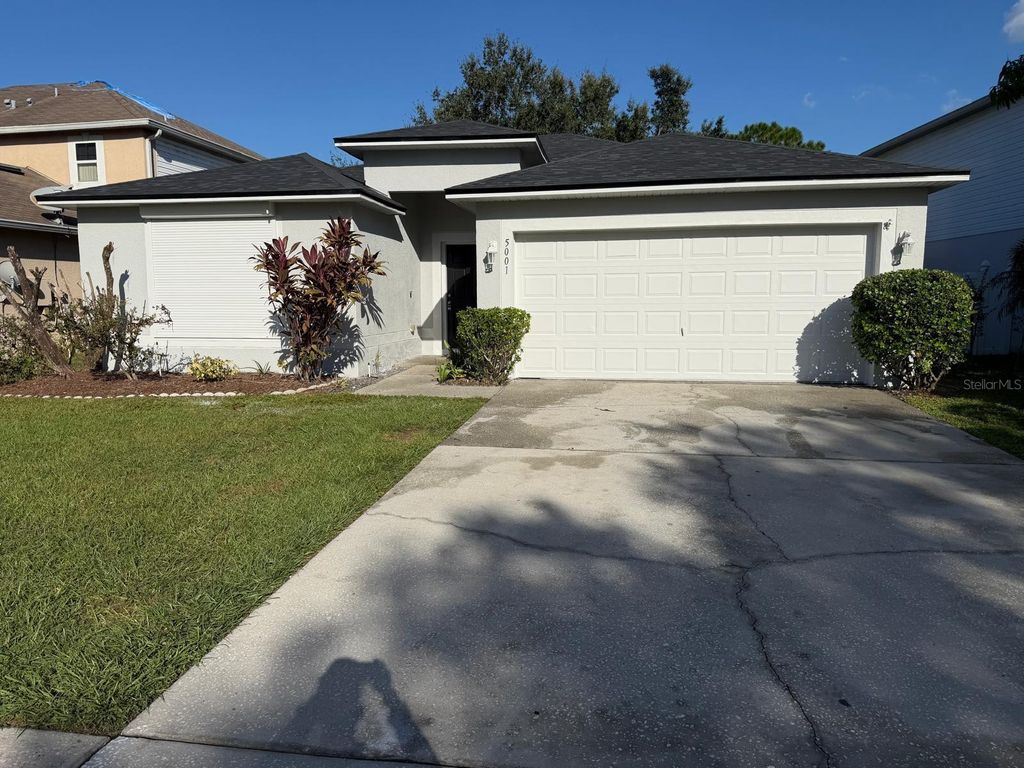 Photo of 5001 Silver Thistle Lane, Saint Cloud, FL 34772 (MLS # S5137149)