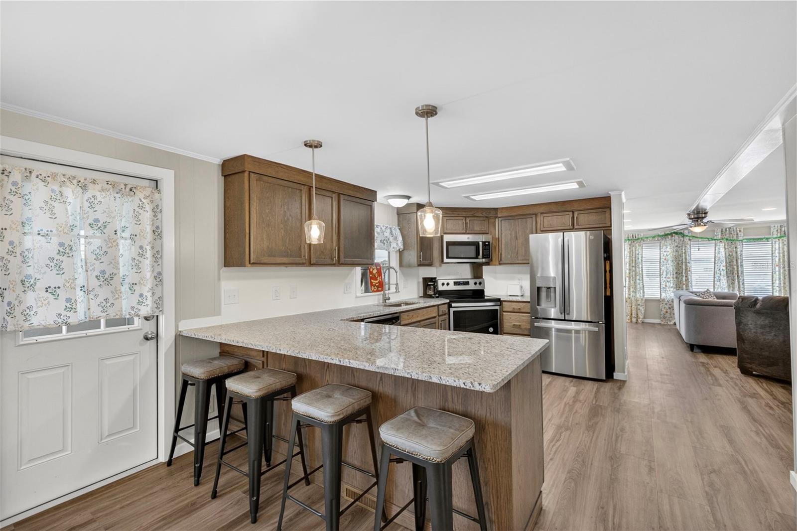 LA CASA MHP CO-OP - Residential