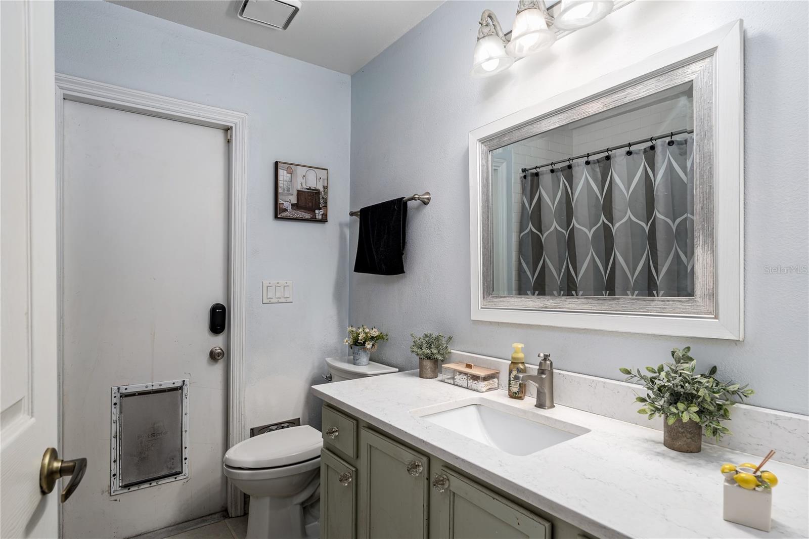 FAIRFAX PH ONE - Residential